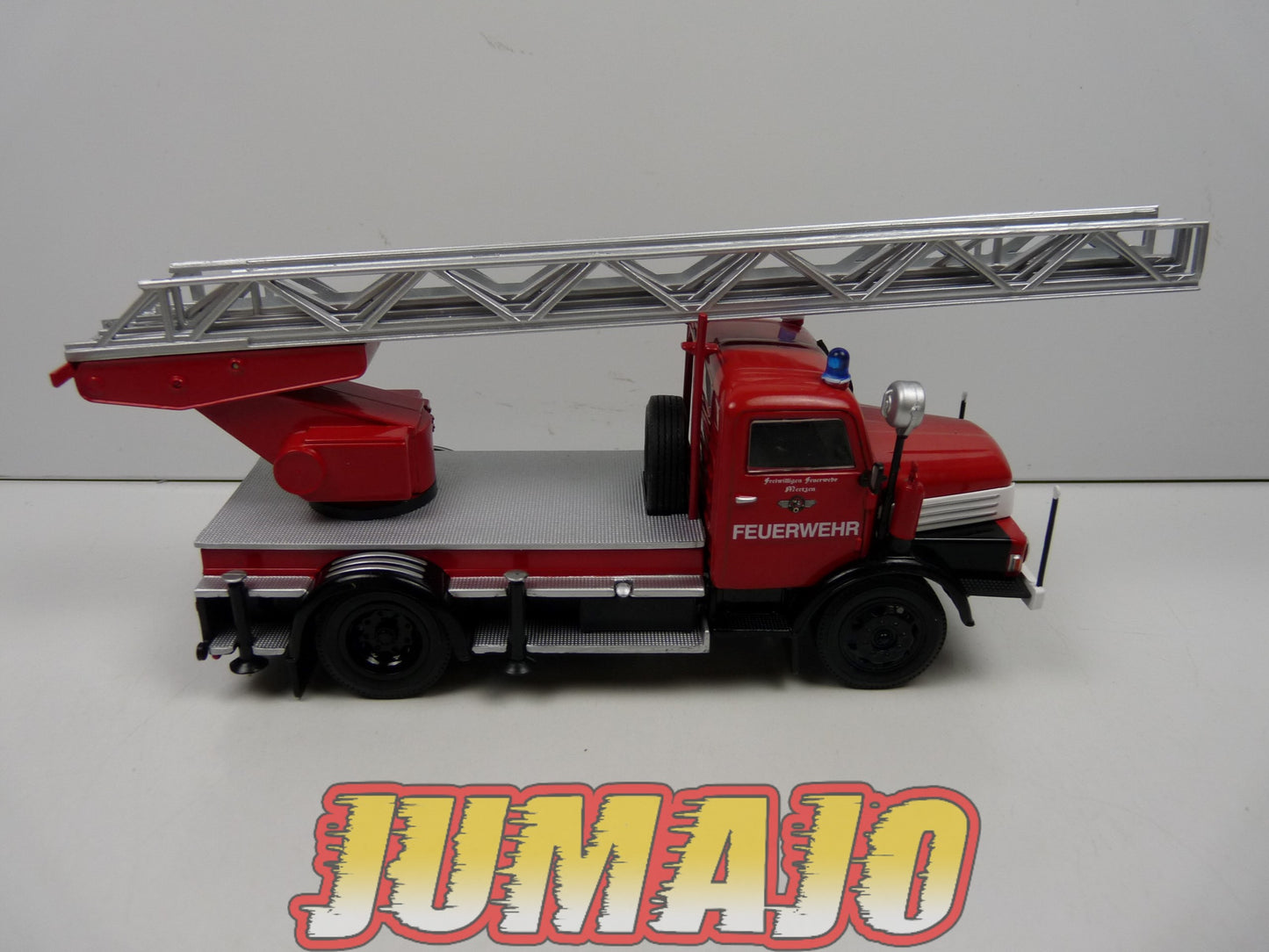 CP85 POMPIERS 1/43 altaya IXO Ifa S4000