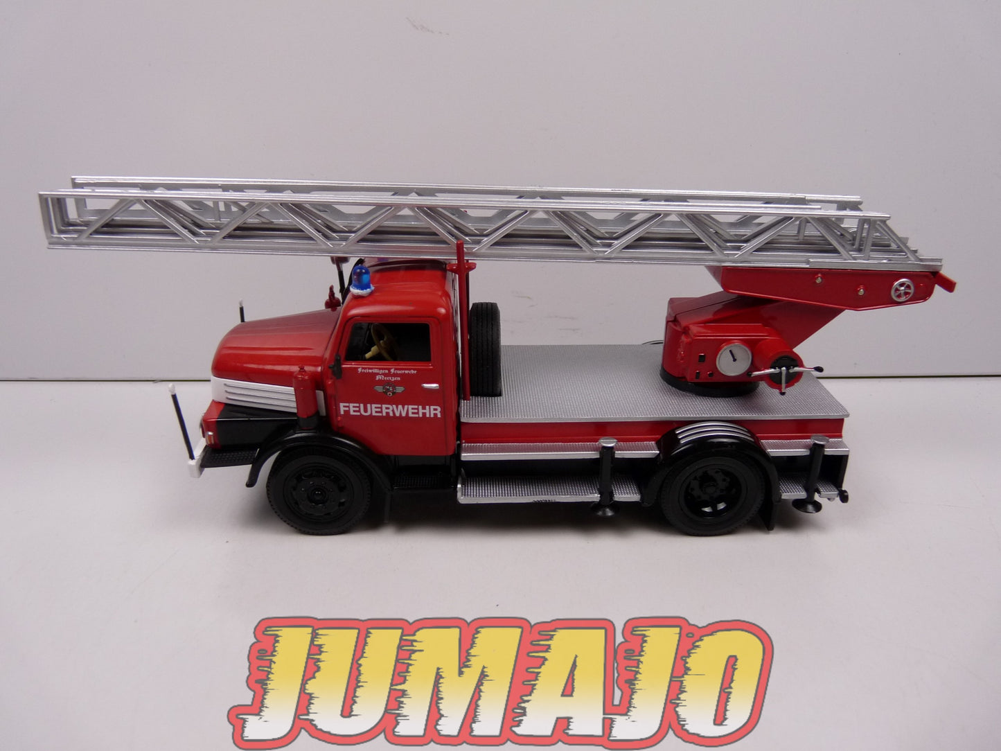CP85 POMPIERS 1/43 altaya IXO Ifa S4000