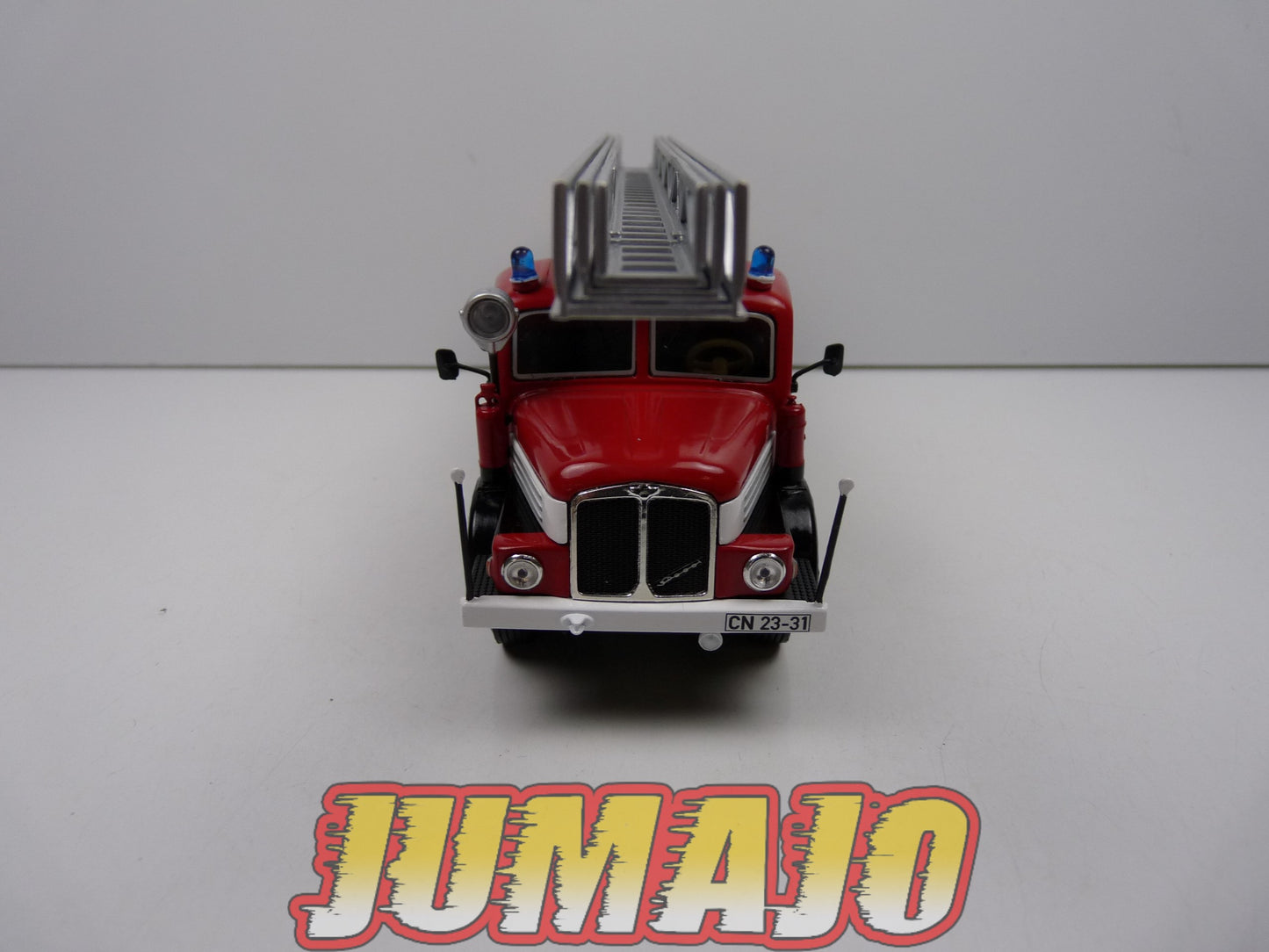 CP85 POMPIERS 1/43 altaya IXO Ifa S4000