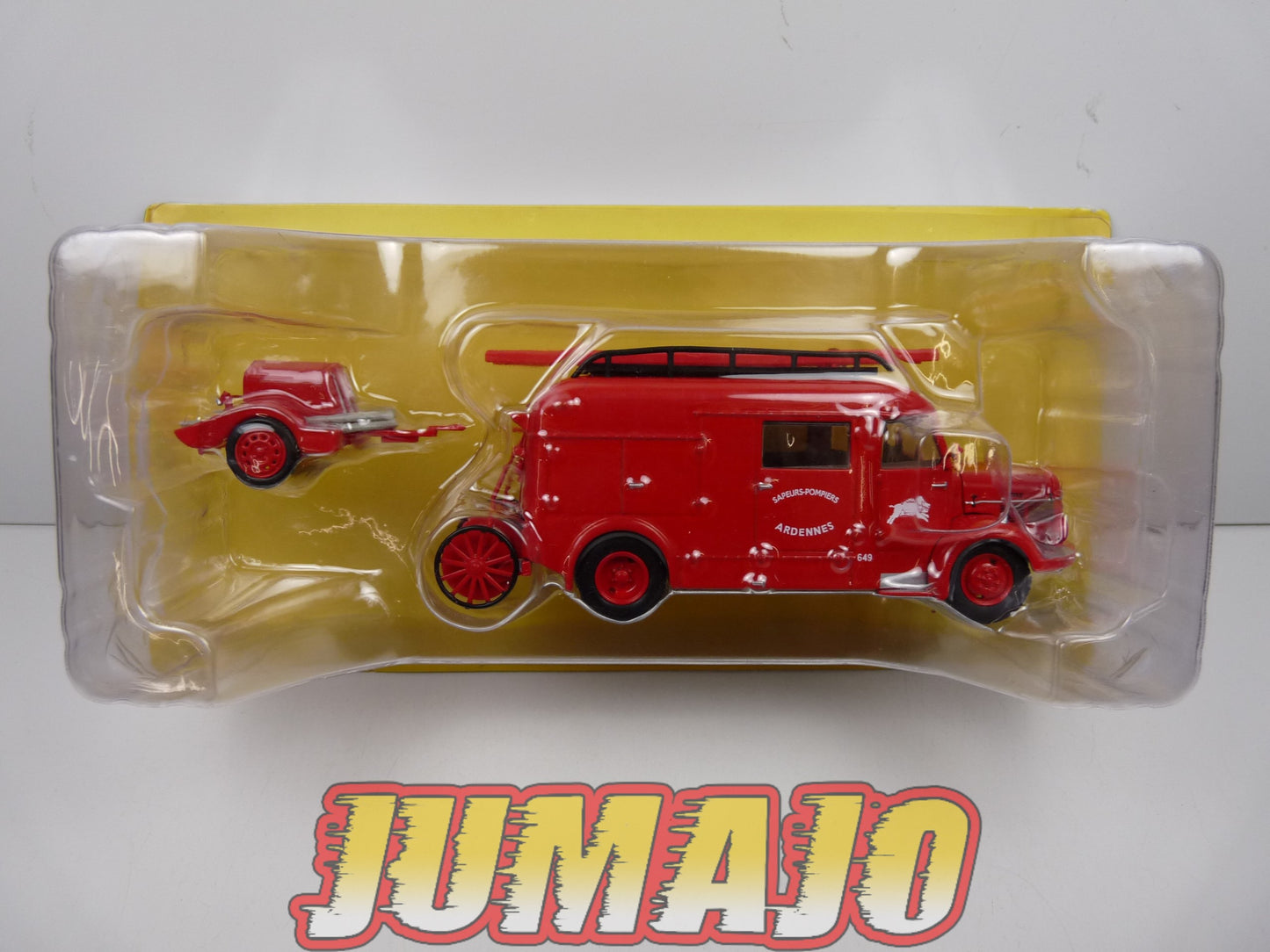 CP94 POMPIERS 1/43 altaya IXO Laffly B686 + Motopompes 1948