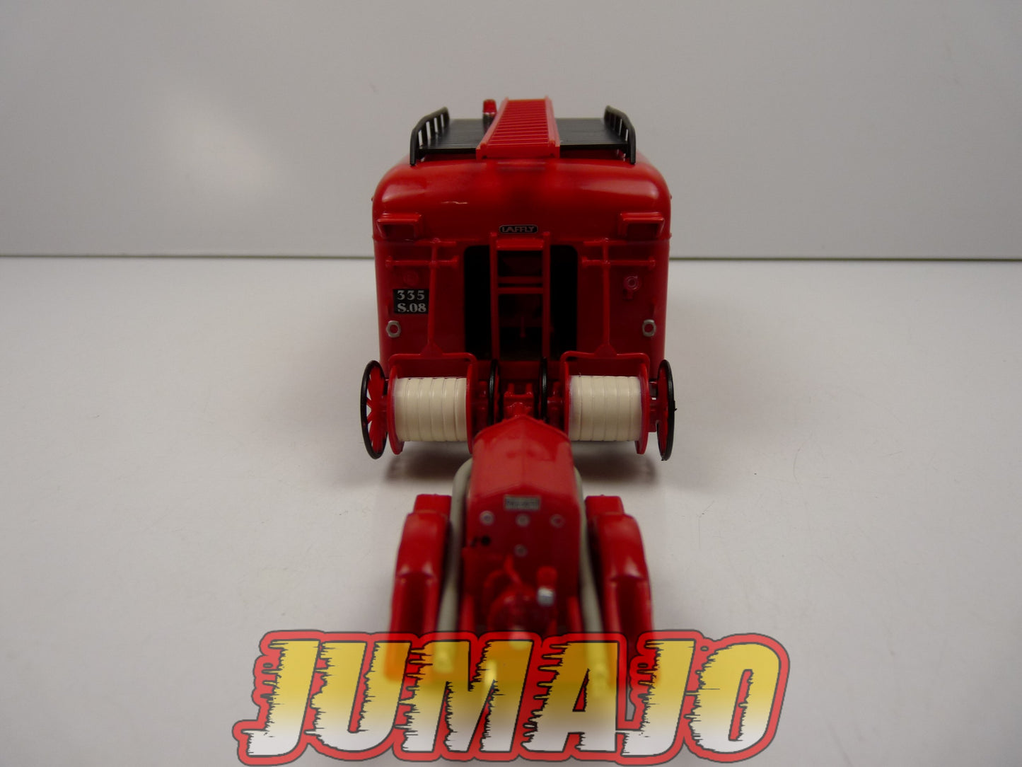 CP94 POMPIERS 1/43 altaya IXO Laffly B686 + Motopompes 1948