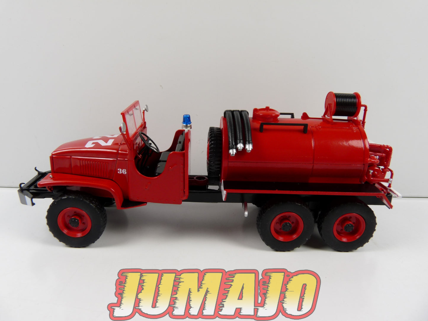 CPF110 Camion 1/43 Hachette IXO Pompiers : GMC CCKW 353 citerne feux de forêts