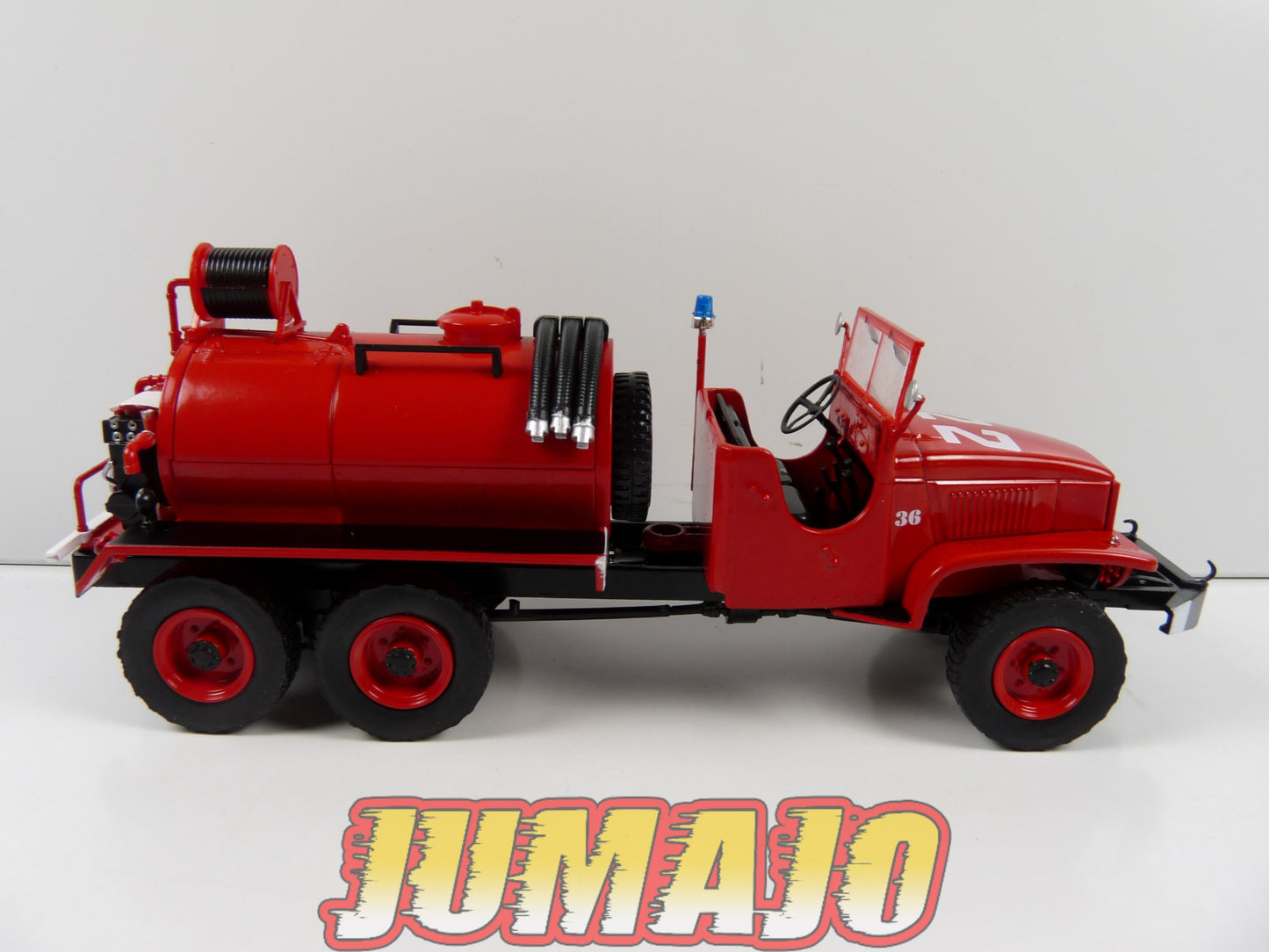 CPF110 Camion 1/43 Hachette IXO Pompiers : GMC CCKW 353 citerne feux de forêts