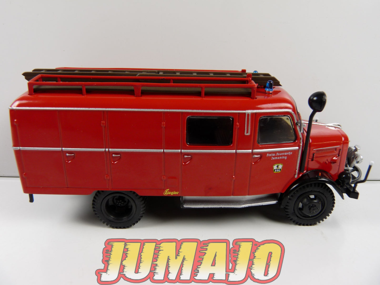 CPF112 Camion 1/43 Hachette IXO Pompiers : BORGWARD LF8 germany