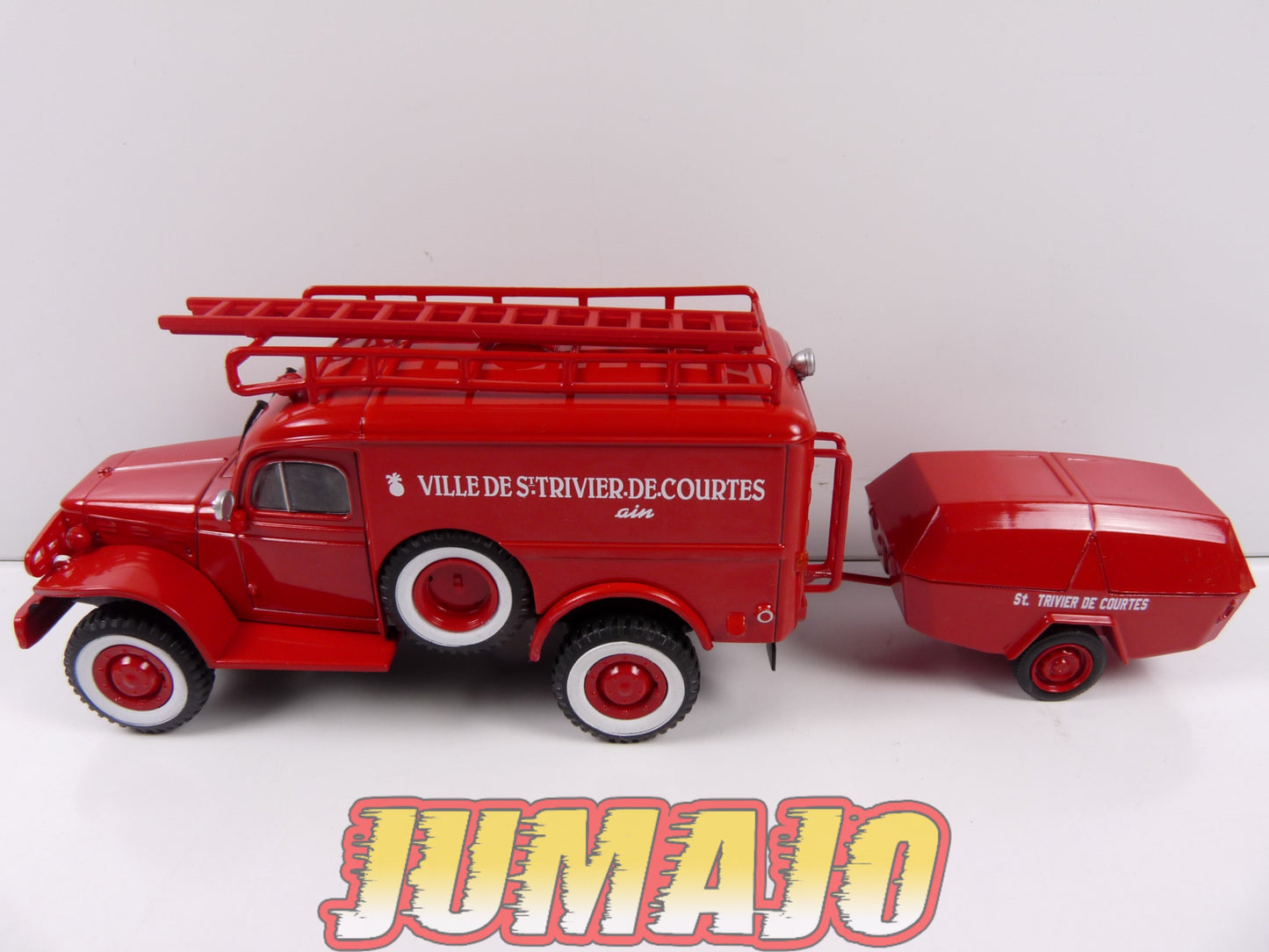 CPF113 Camion 1/43 Hachette IXO Pompiers : DODGE WC54 + motopompe MPR Guinard de 1948