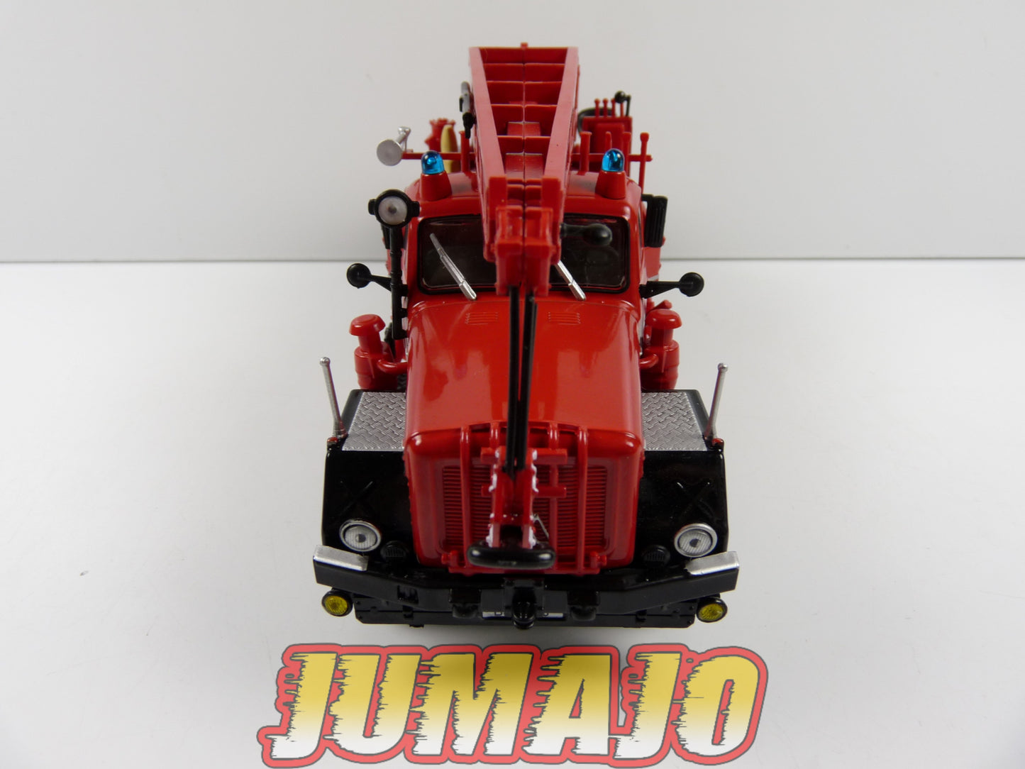 CPF115 Camion 1/43 Hachette IXO Pompiers : MAGIRUS Uranus Camion grue 16 tonnes