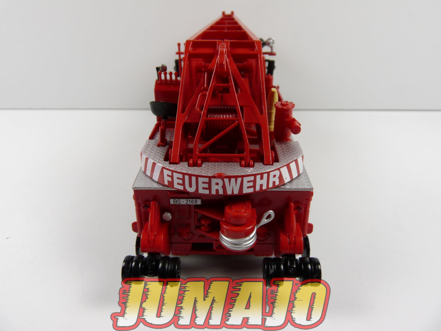 CPF115 Camion 1/43 Hachette IXO Pompiers : MAGIRUS Uranus Camion grue 16 tonnes