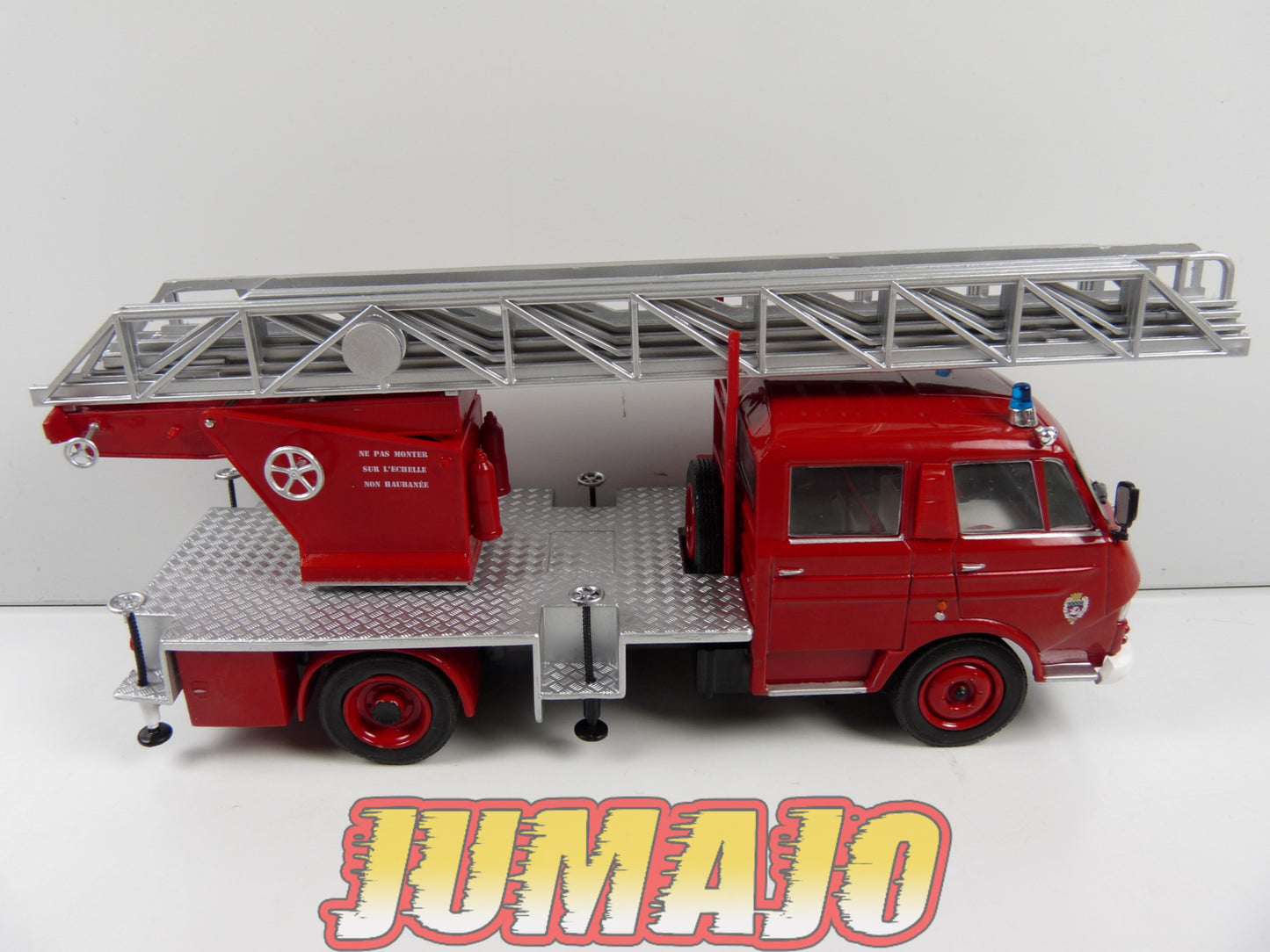 CPF116 Camion 1/43 Hachette IXO Pompiers : CITROEN 450 Echelle pivotante Simis pompier paris