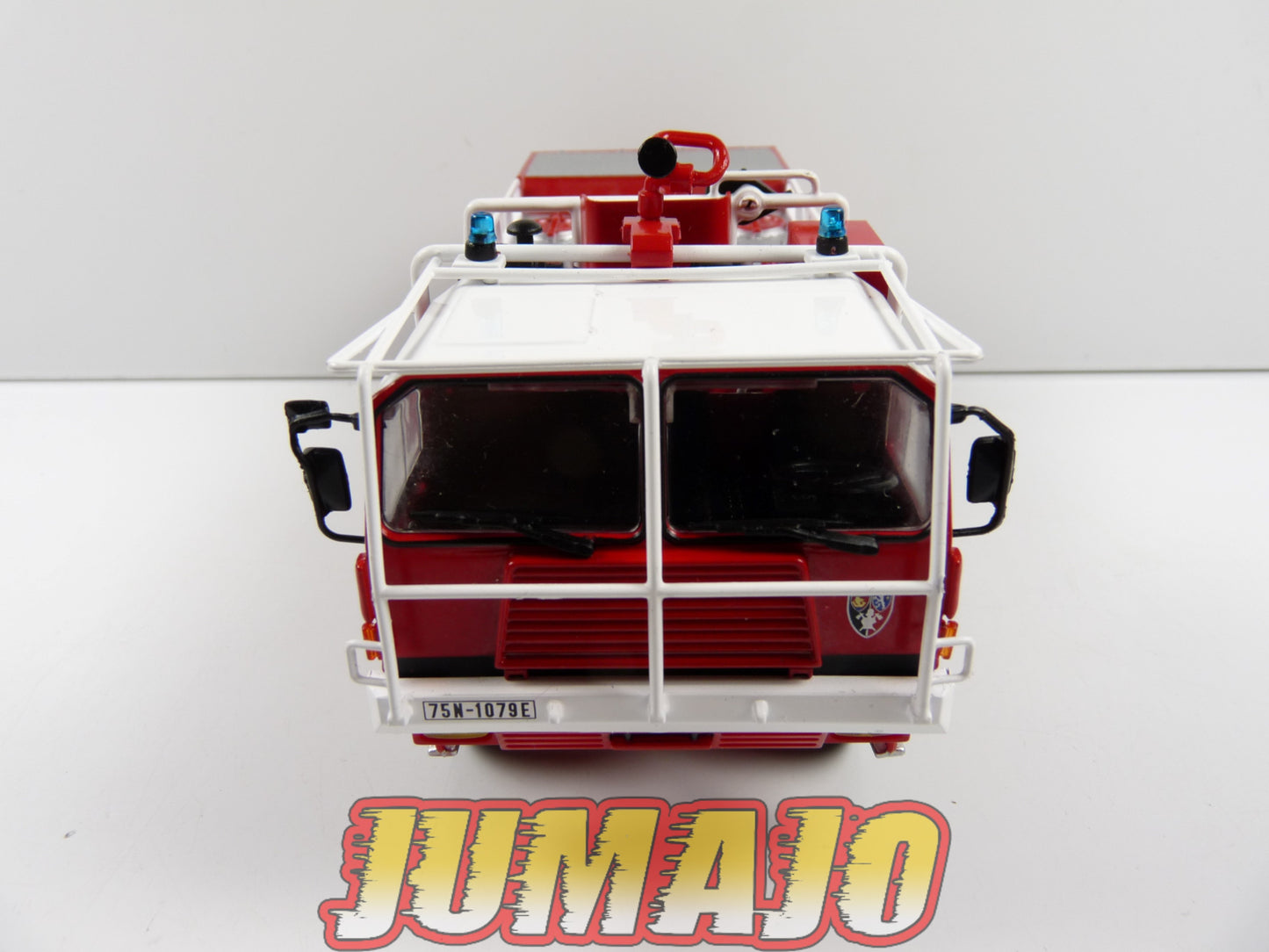 CPF126 Camion 1/43 Hachette IXO Pompiers : Citerne forestier Super Brimont Apache securité civile