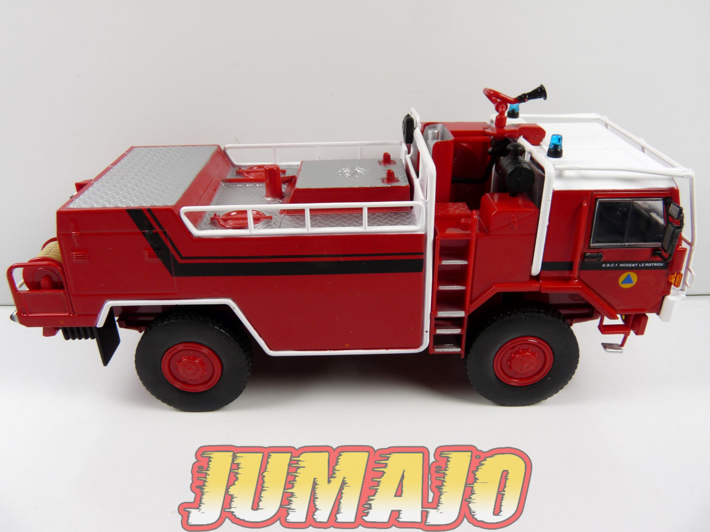 CPF126 Camion 1/43 Hachette IXO Pompiers : Citerne forestier Super Brimont Apache securité civile