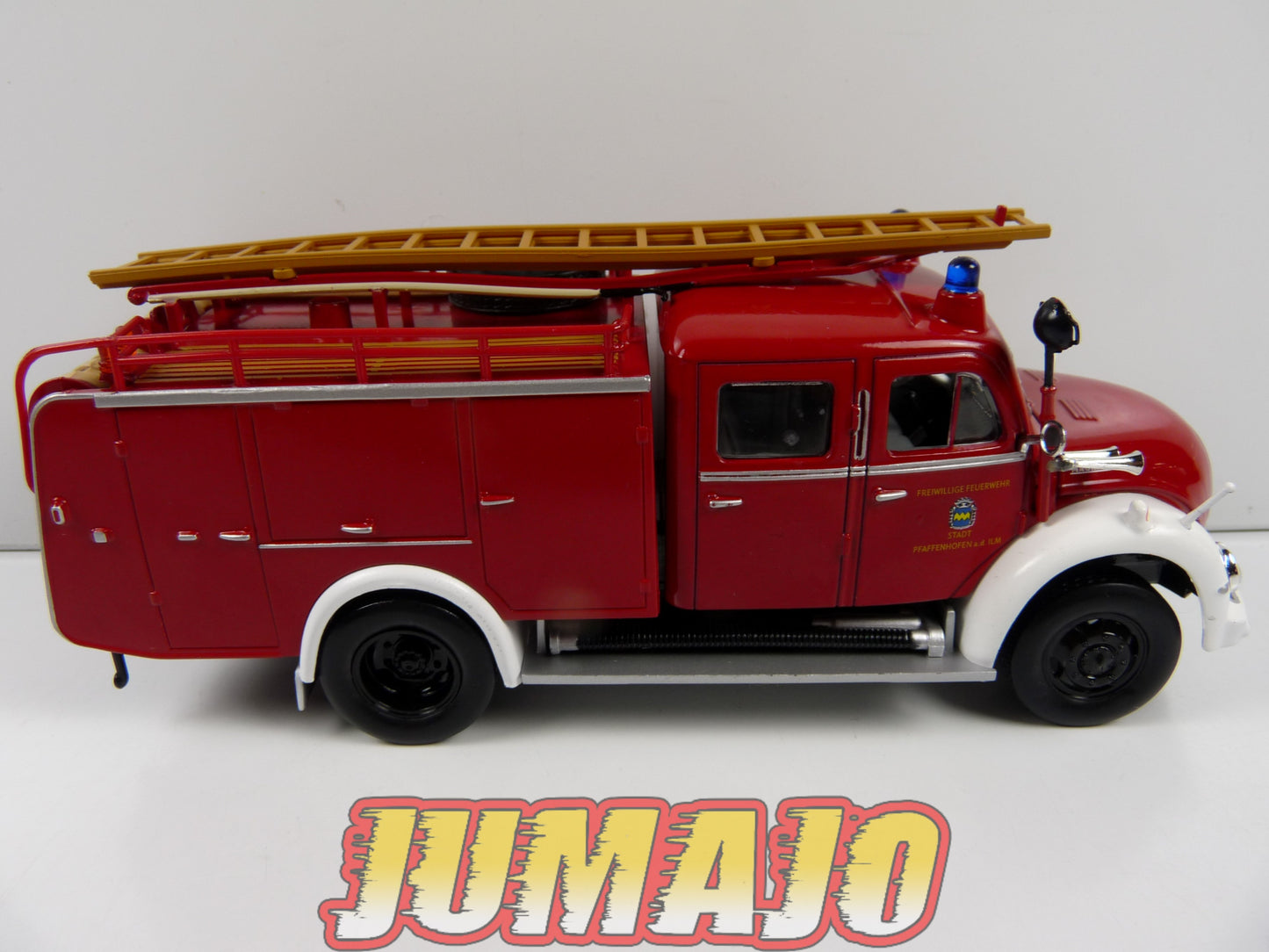 CPF2 Camion 1/43 Hachette IXO Pompiers : MAGIRUS-DEUTZ Mercur Tanklöschfahrzeug 15