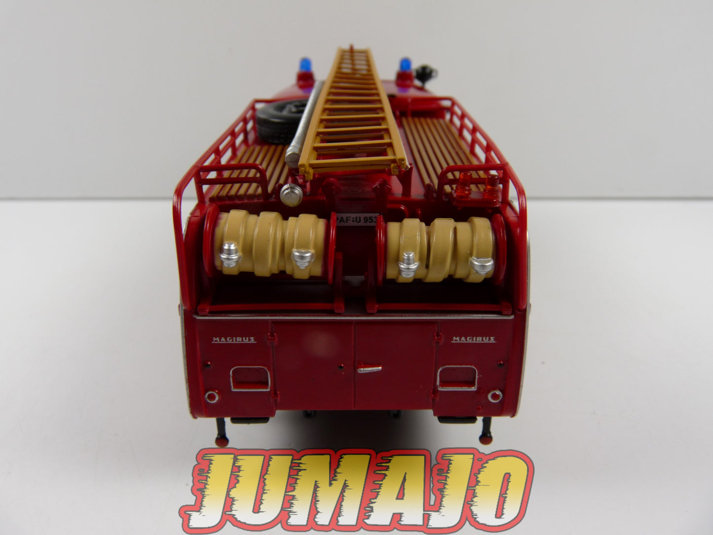 CPF2 Camion 1/43 Hachette IXO Pompiers : MAGIRUS-DEUTZ Mercur Tanklöschfahrzeug 15