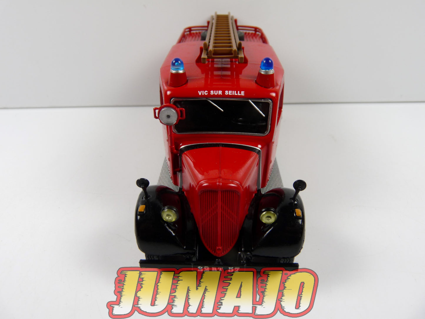 CPF57 Camion 1/43 Hachette IXO Pompiers : CITROEN U23 LF8 spécial Sarre Carrosserie Mader