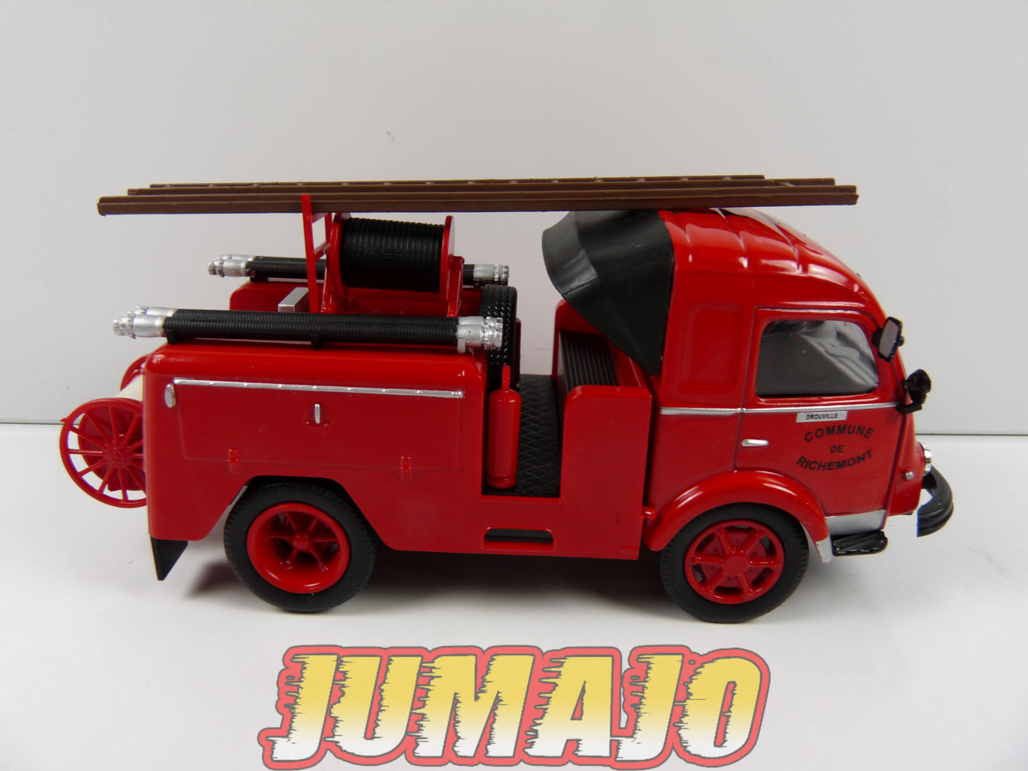 CPF84 Camion 1/43 Hachette IXO Pompiers : RENAULT Galion Premier secours léger Drouville