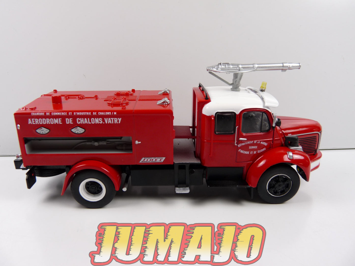 CPF85 Camion 1/43 Hachette IXO Pompiers : SIDES VMA 42 Berliet GLC 28 4x4 mousse aéronautique civile