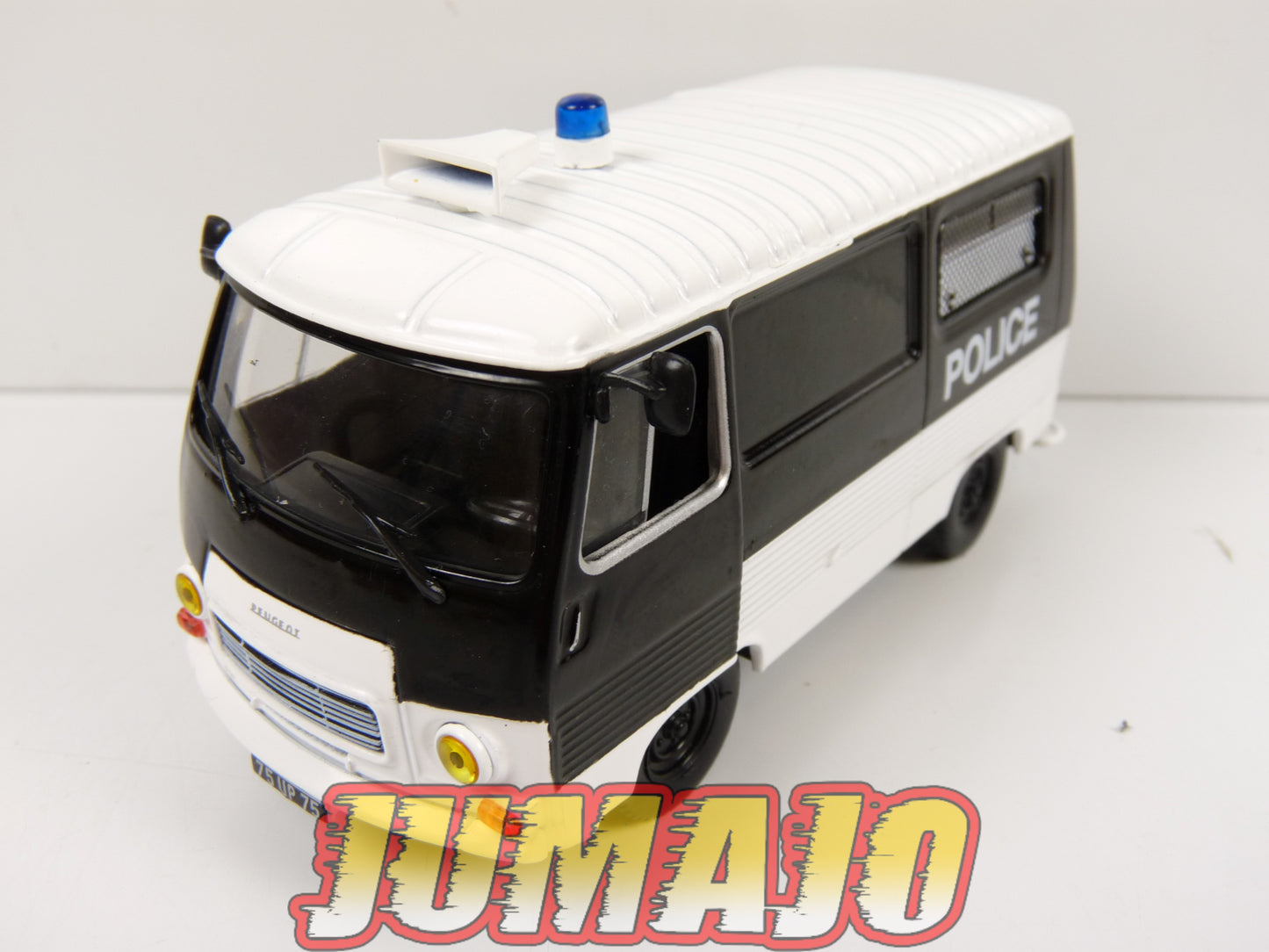 DIO14 Voiture + diorama 1/43 IXO : métiers de france Peugeot J7 Police commissariat