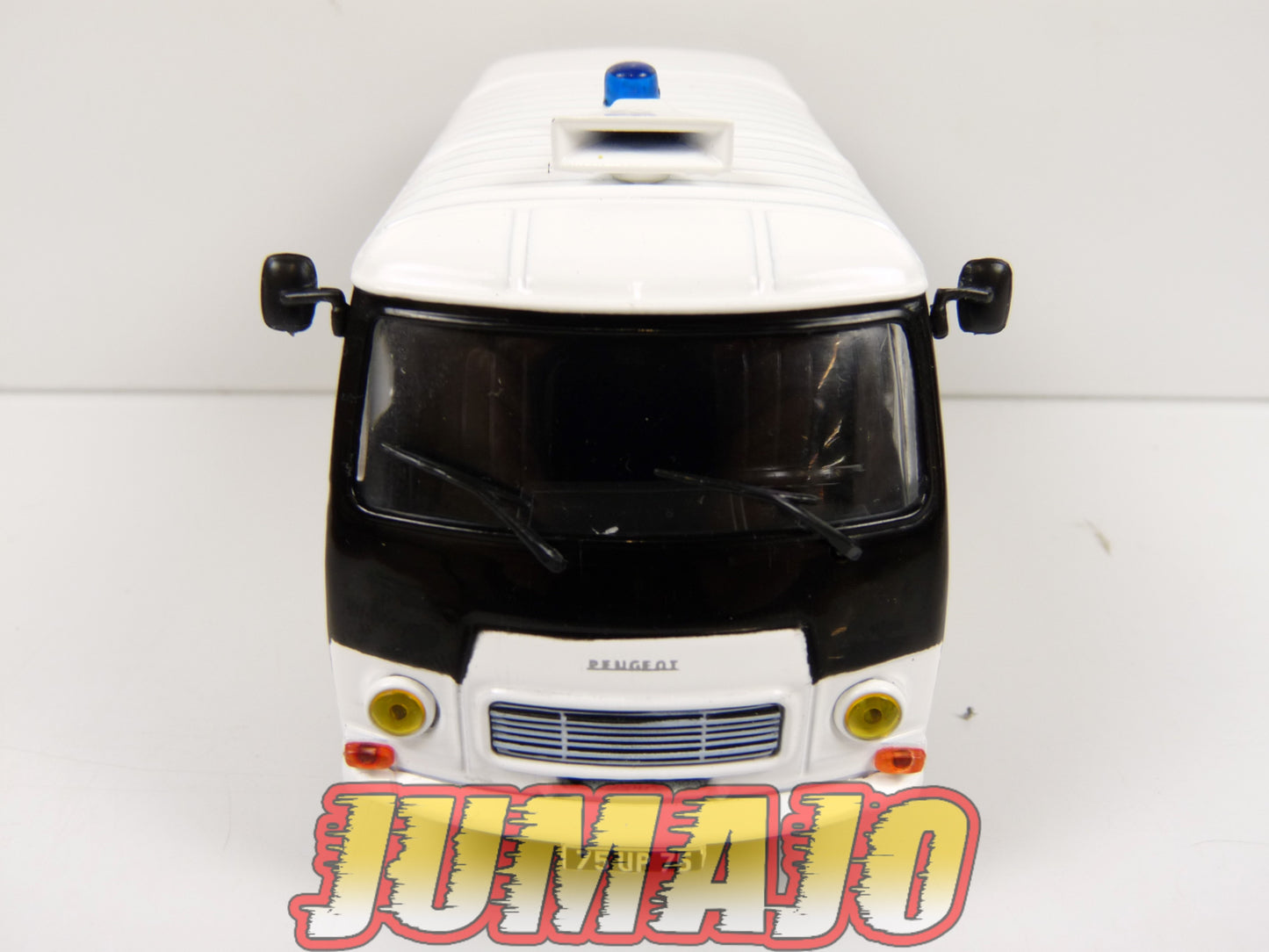 DIO14 Voiture + diorama 1/43 IXO : métiers de france Peugeot J7 Police commissariat