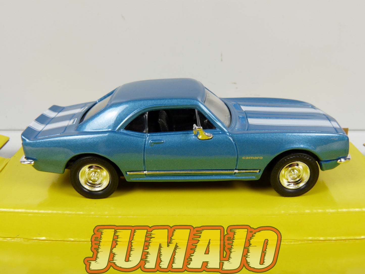 DIV35 voiture 1/43 ROAD SIGNATURE : Chevrolet Camarro Z28 Bleu