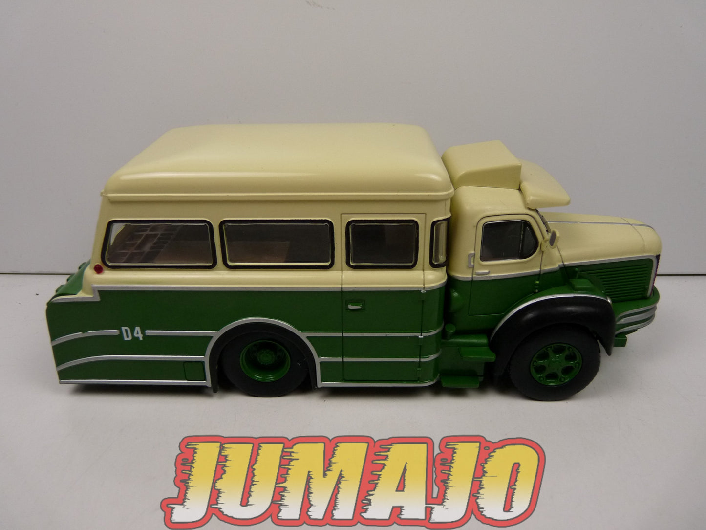DIV3 CAMIONS 1/43 Hachette IXO CADEAU BERLIET GLM10 Dépanneuse de la RATP