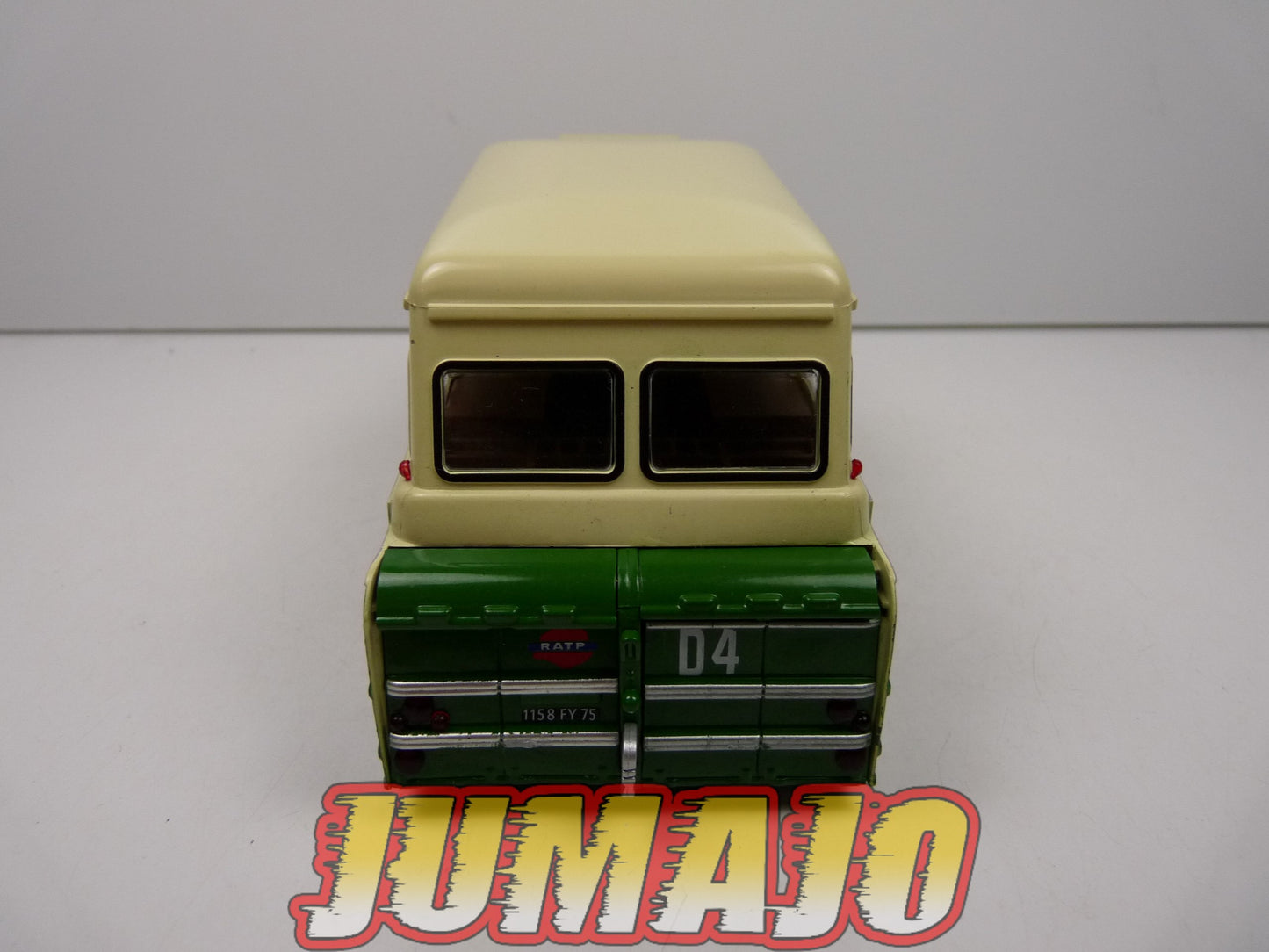 DIV3 CAMIONS 1/43 Hachette IXO CADEAU BERLIET GLM10 Dépanneuse de la RATP