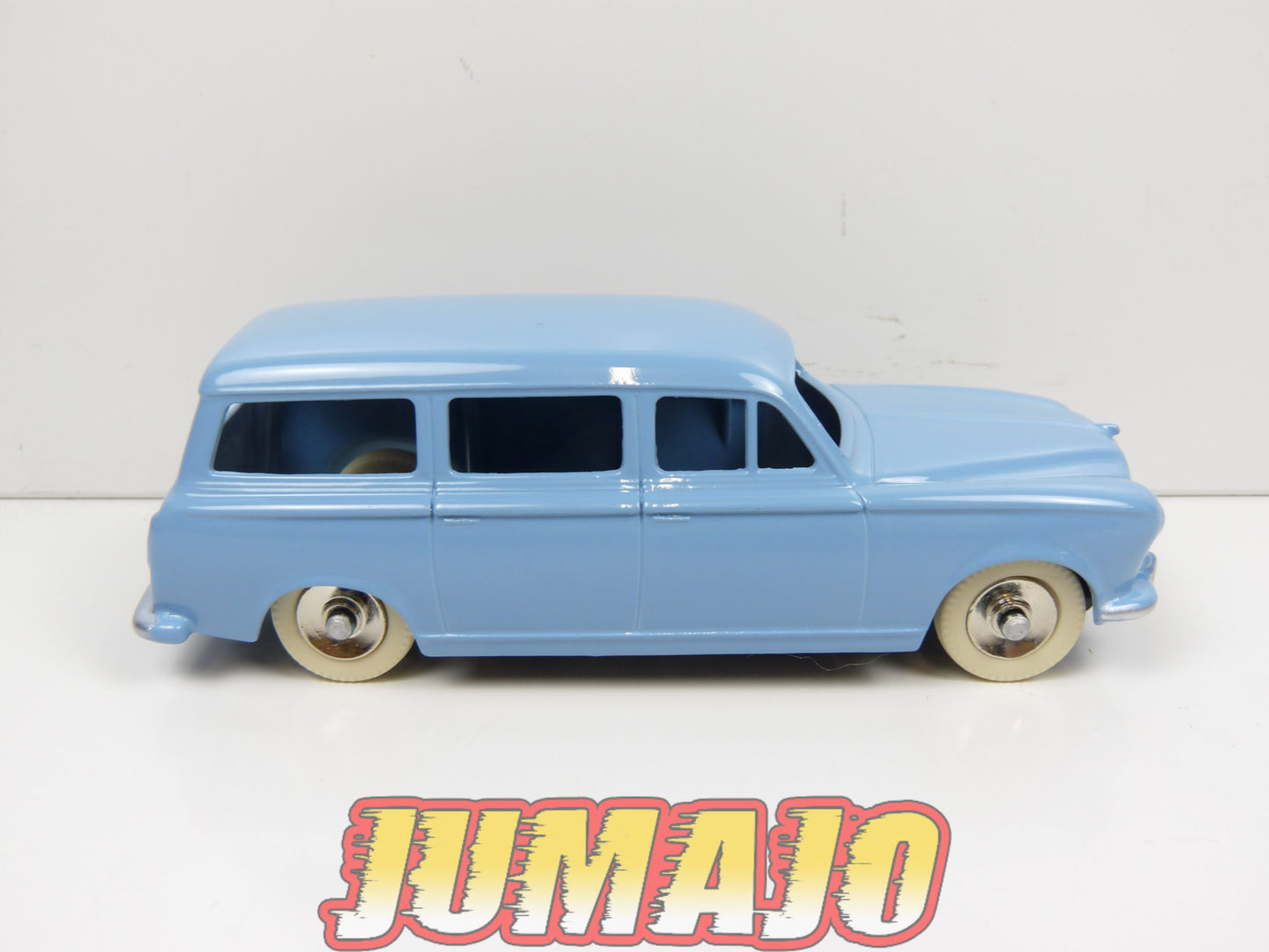 DT246 Voiture 1/43 réédition DINKY TOYS DeAgostini : PEUGEOT 403 Familiale 525