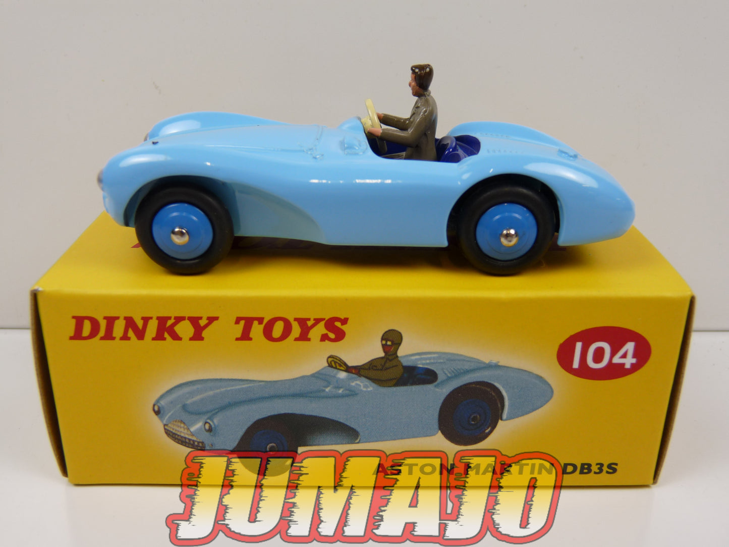 DT247 1/43 réédition DINKY TOYS DeAgostini : ASTON MARTIN DB3S Bleu 104