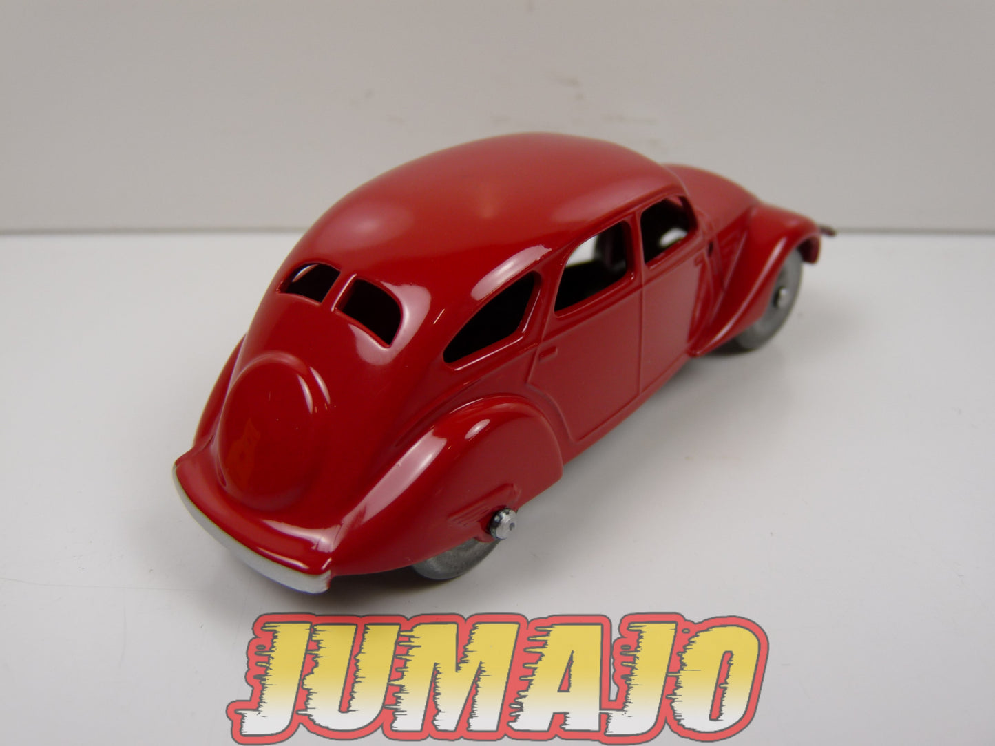 DT249 Voiture 1/43 réédition DINKY TOYS DeAgostini : PEUGEOT 402 24K