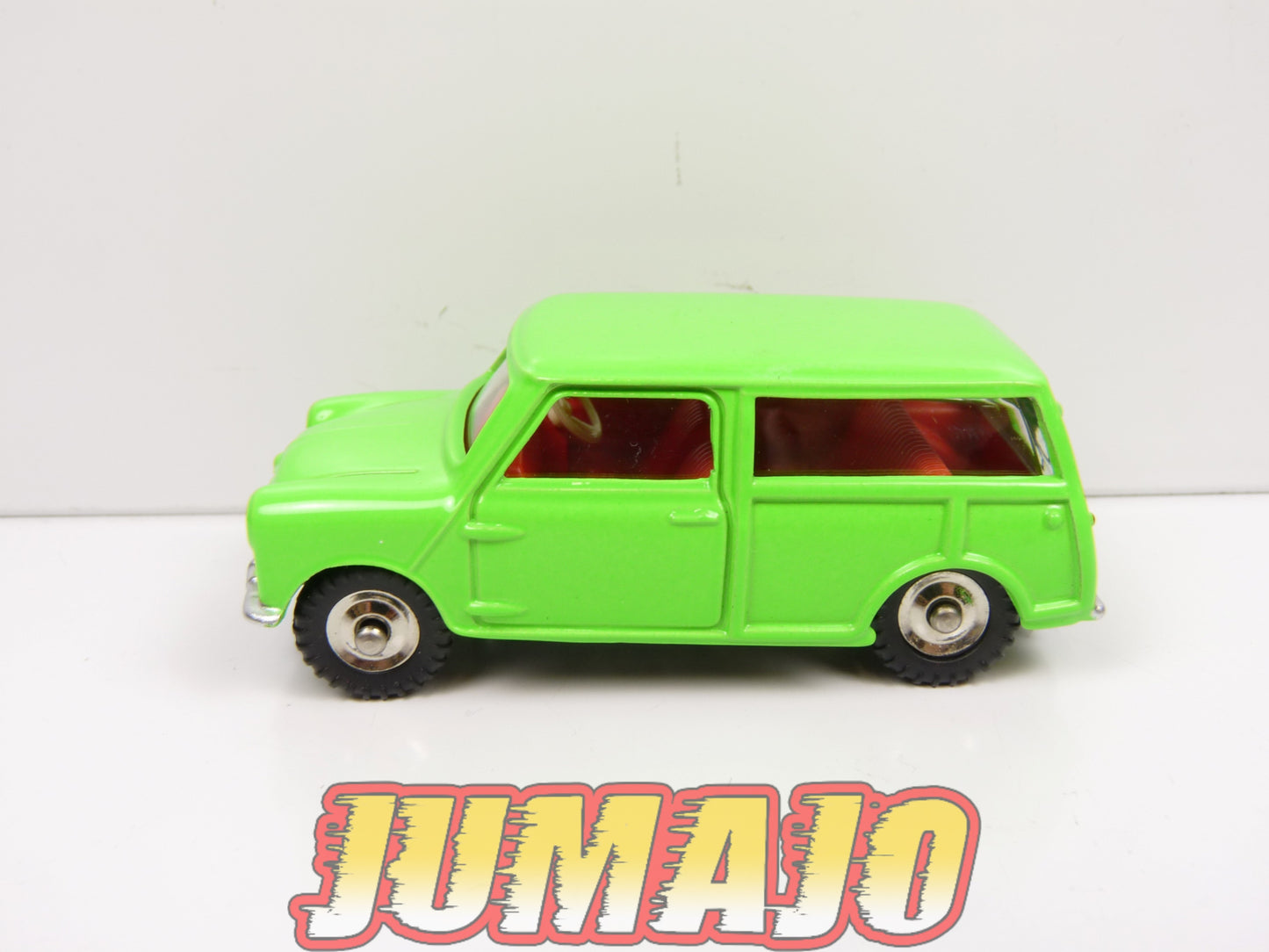 DT251 Voiture 1/43 réédition DINKY TOYS DeAgostini : MORRIS Mini-traveller 197