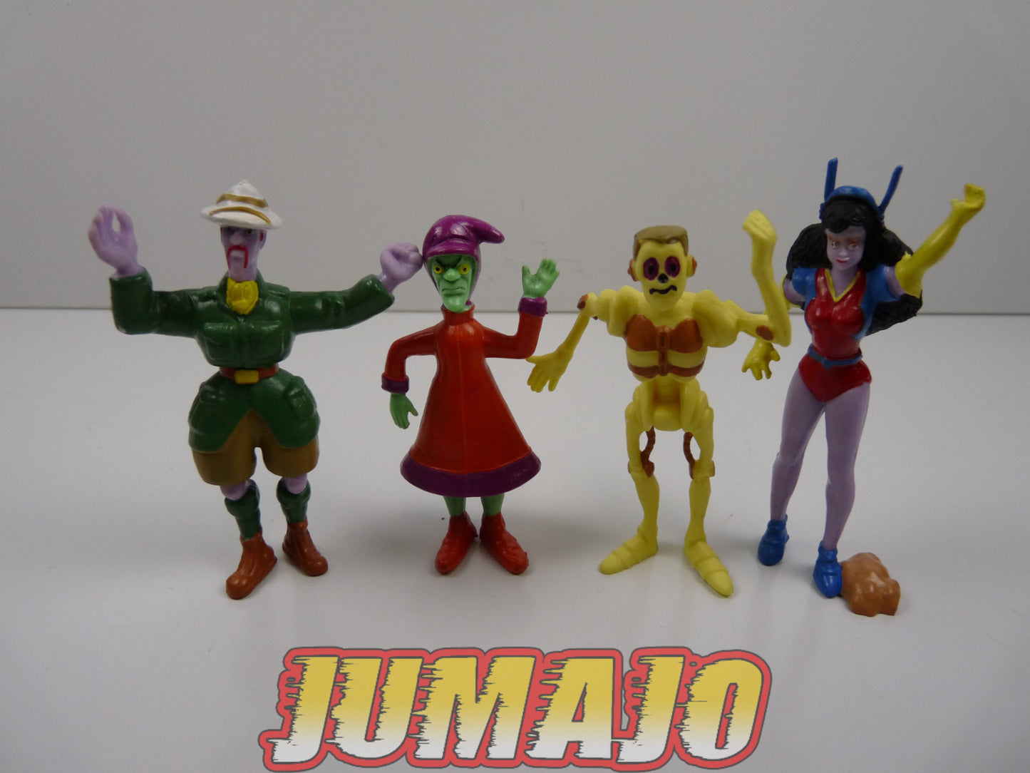 FIG55 lot 4 figurines PVC Hanna Barbera YOLANDA : Ghost Busters SOS Fantôme