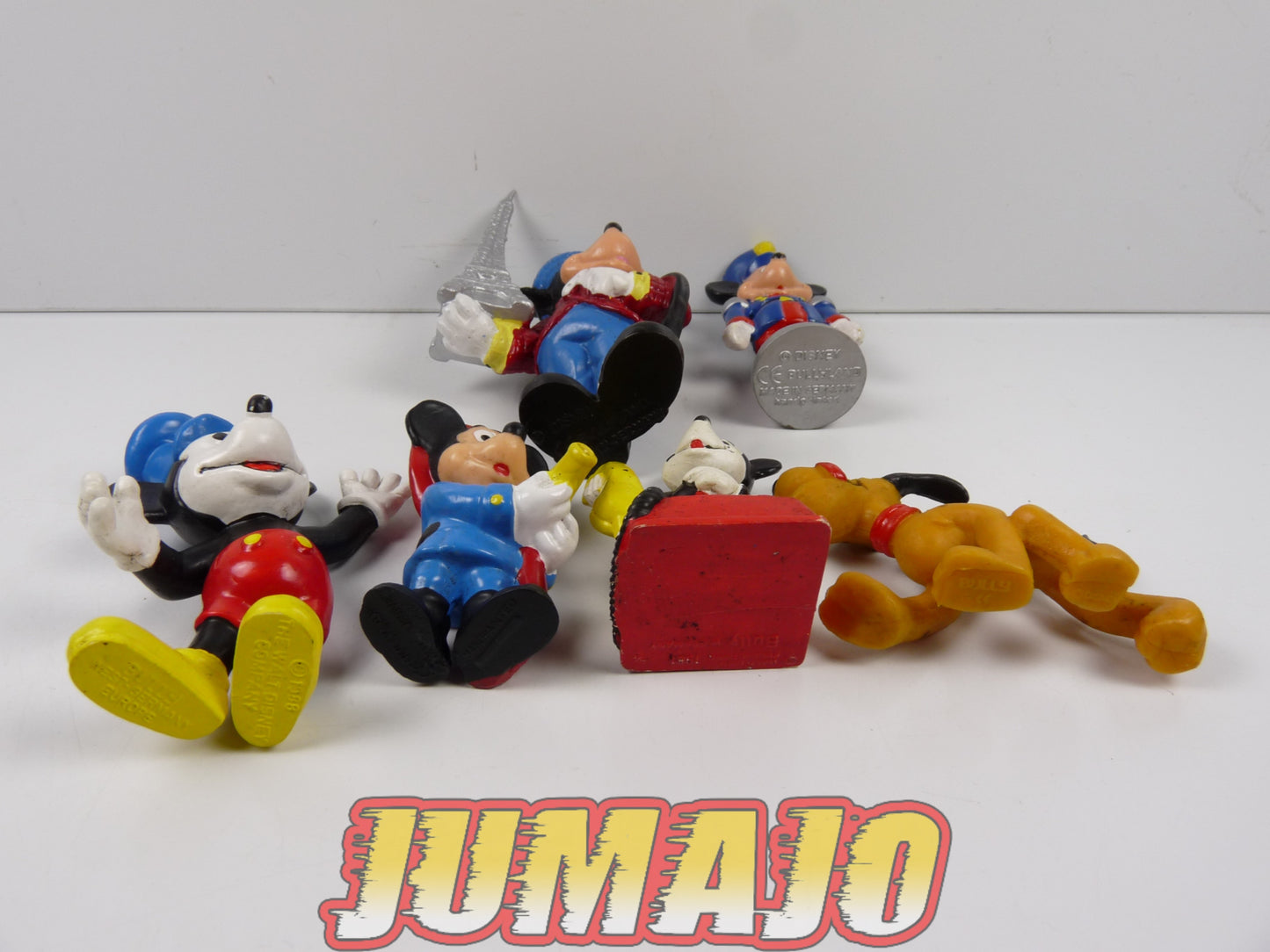 FIG9 lot 6 figurines PVC COMICS SPAIN/DISNEY BULLY 6cm : Mickey pompier, tour Eiffel , Pluto