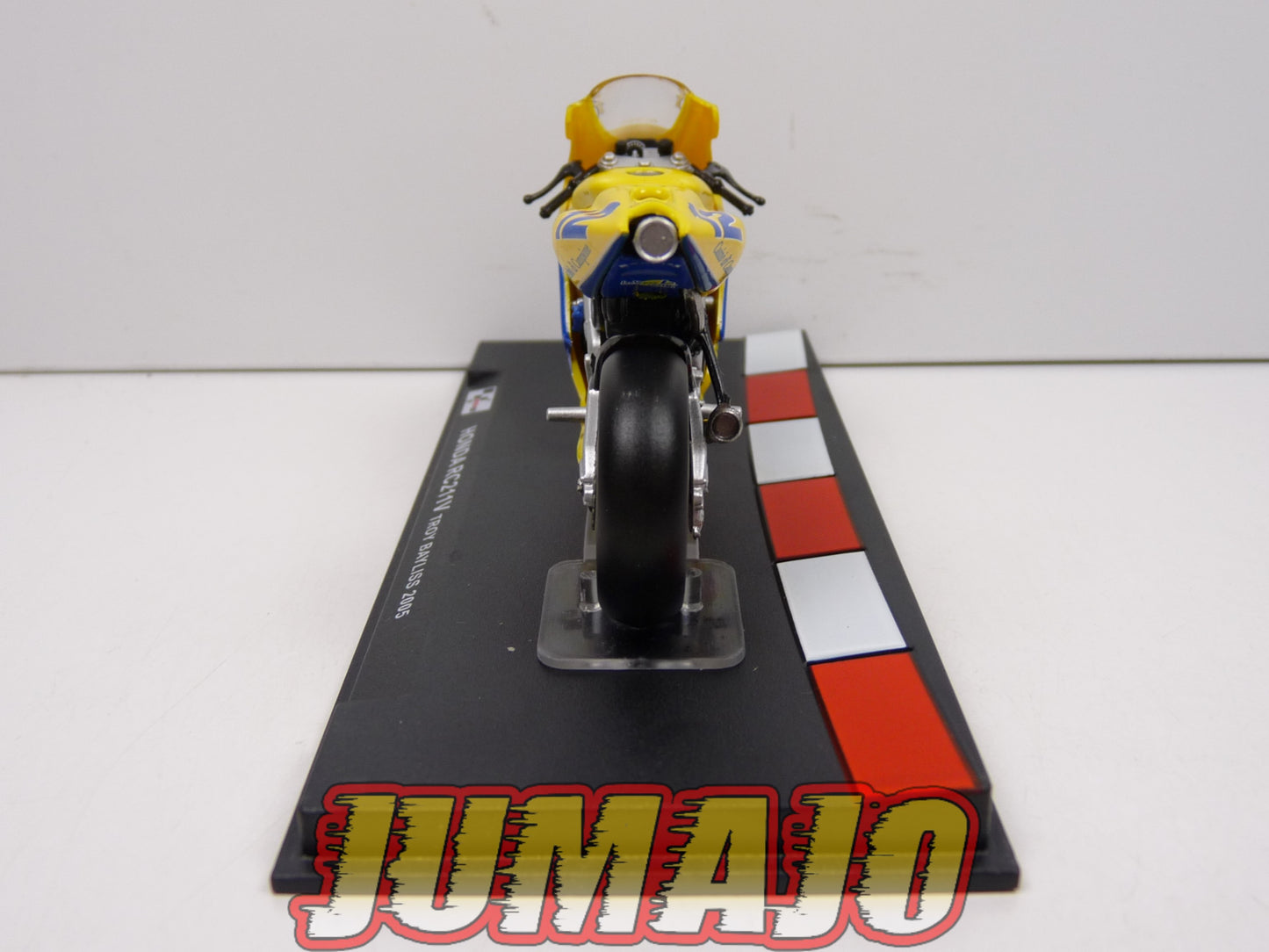 GP15 Moto GP 1/24 IXO : Honda RC211V Troy Bayliss 2005 #12