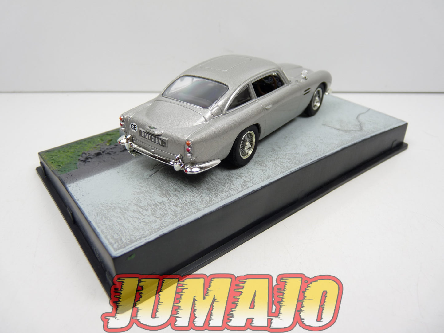 JB1 Voiture 1/43 IXO 007 JAMES BOND : ASTON MARTIN DB5 Goldfinger