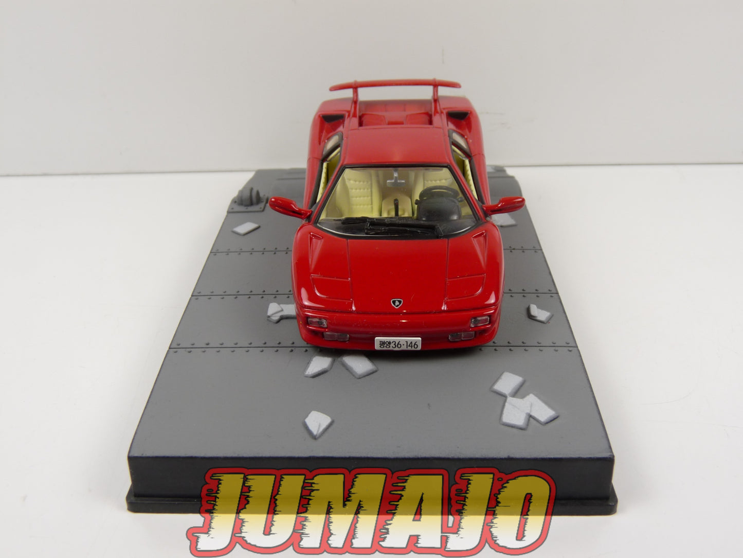 JB39 Voiture 1/43 IXO 007 JAMES BOND : LAMBORGHINI Diablo Die another day