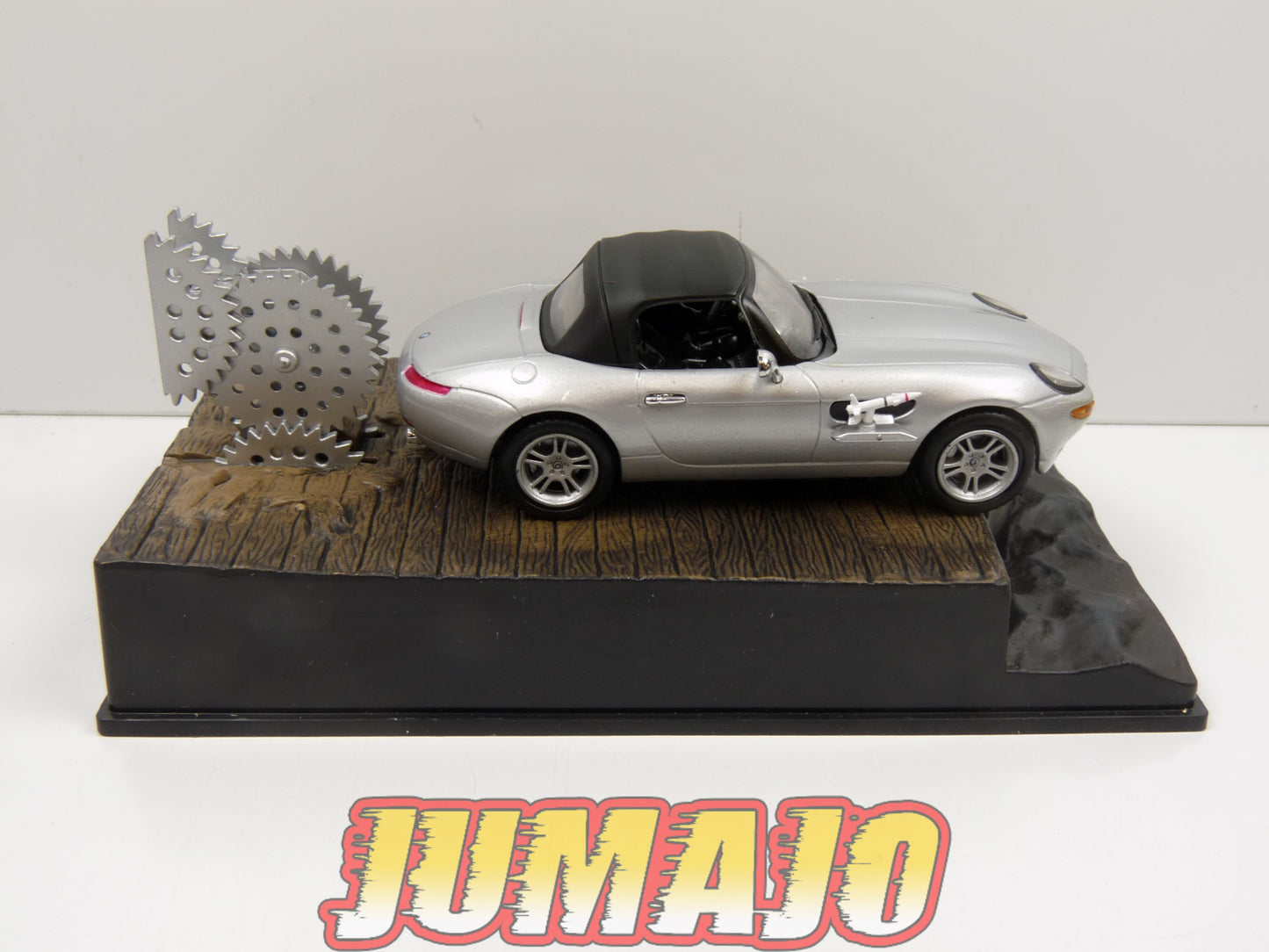 JB4 Voiture 1/43 IXO 007 JAMES BOND : BMW Z8 The world is not enough