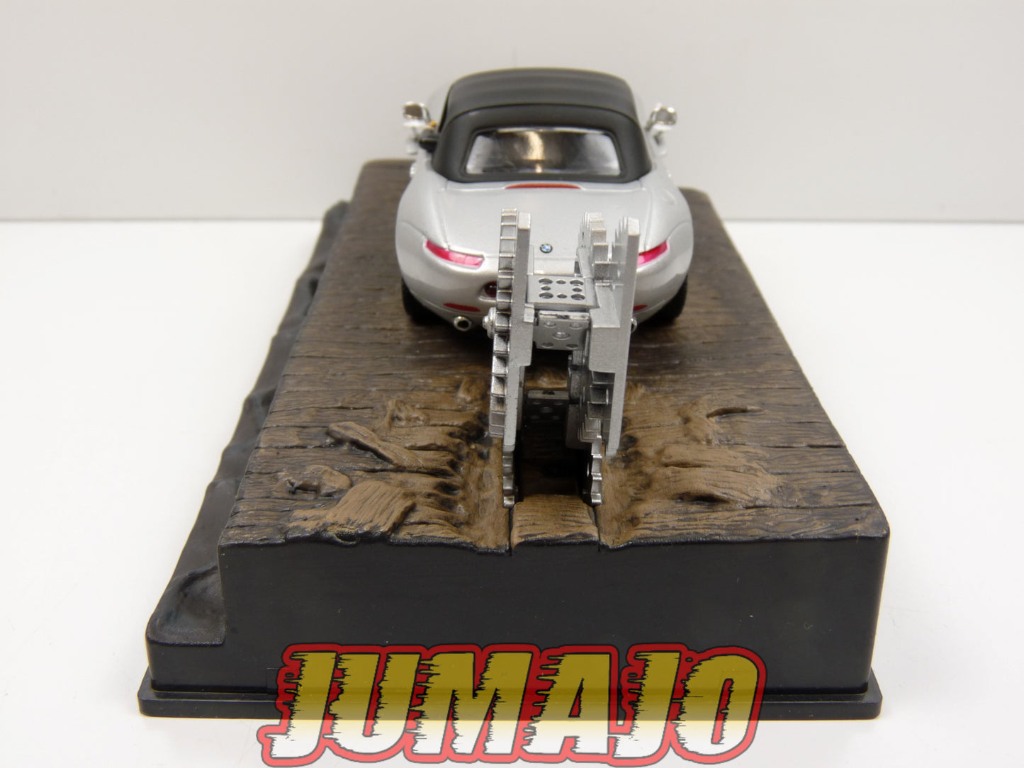JB4 Voiture 1/43 IXO 007 JAMES BOND : BMW Z8 The world is not enough