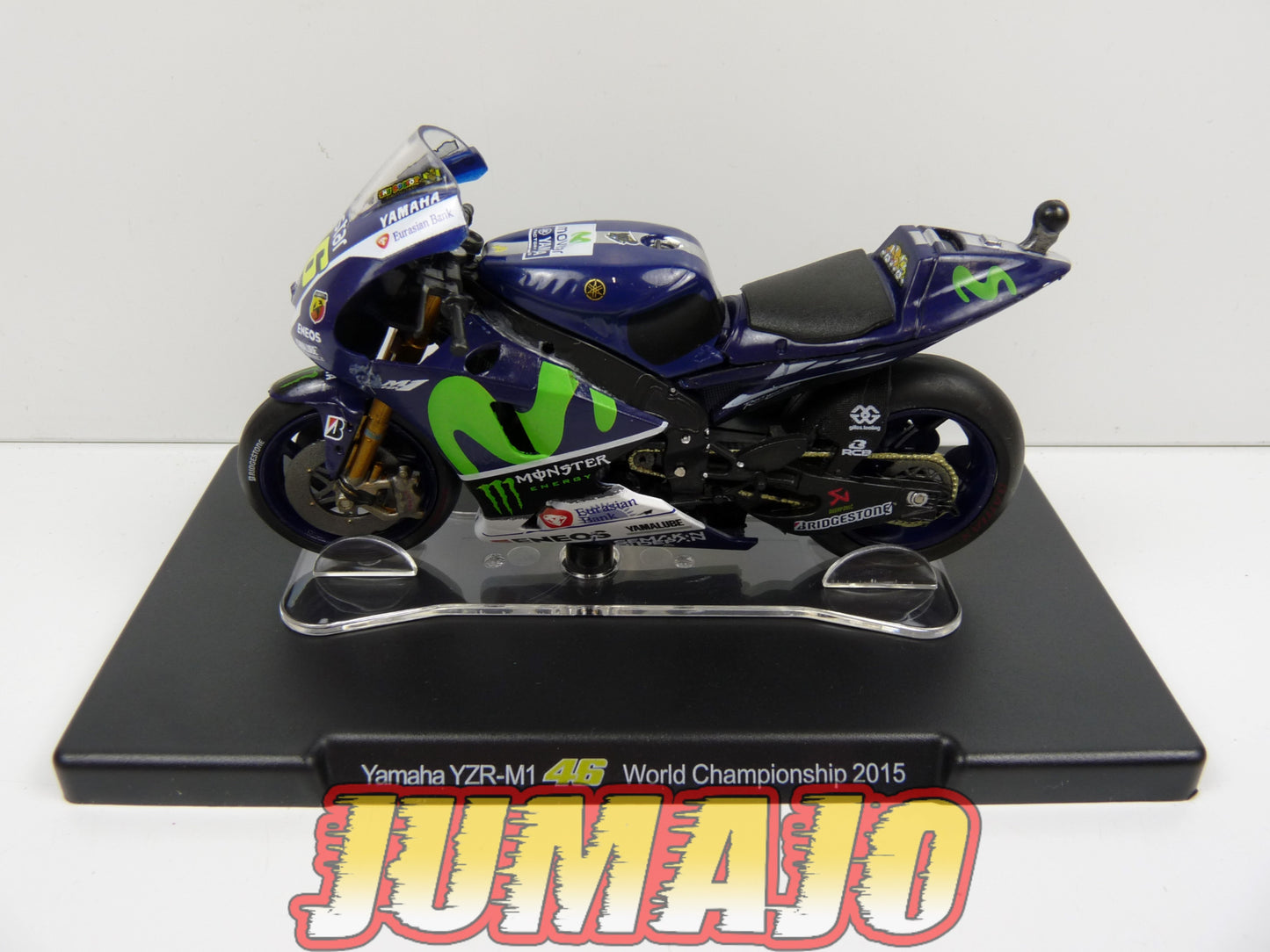 MR102 Moto Valentino Rossi LEO MODELS 1/18 : Yamaha YZR M1 #46 World Championship 2015