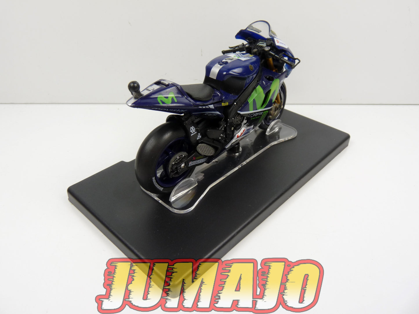 MR102 Moto Valentino Rossi LEO MODELS 1/18 : Yamaha YZR M1 #46 World Championship 2015