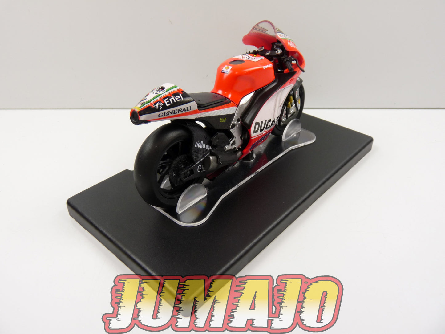 MR103 Moto Valentino Rossi LEO MODELS 1/18 : Ducati Desmosedici GP12 #46 World Championship 2012
