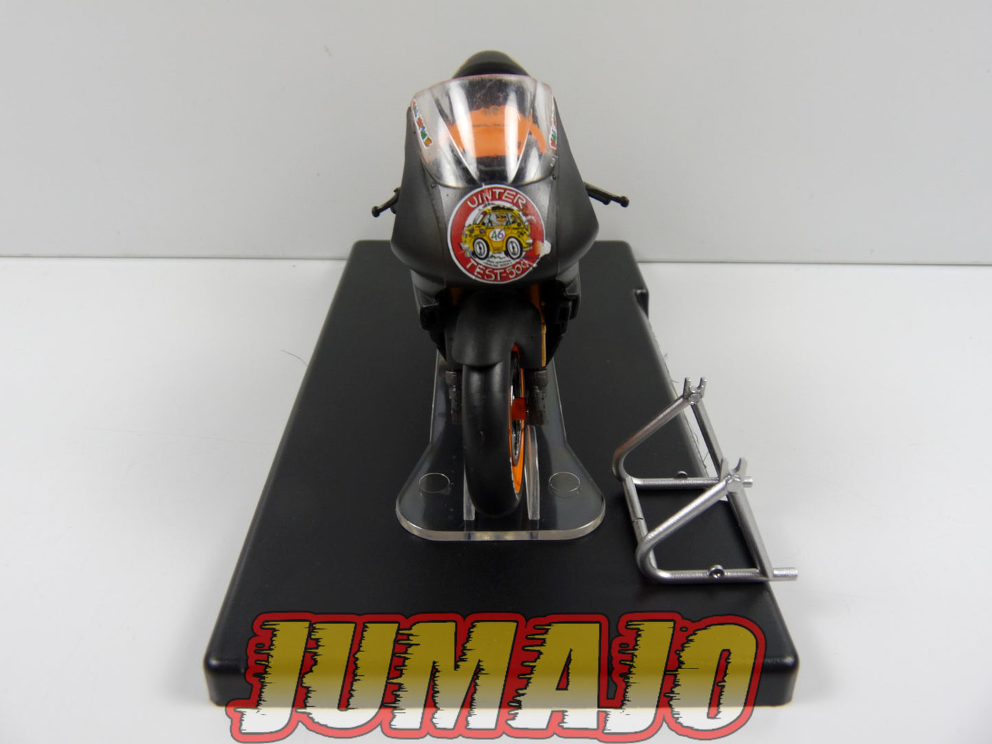 MR29 Moto Valentino Rossi LEO MODELS 1/18 : Honda NSR 500 #46 1st test Honda Jerez 1999
