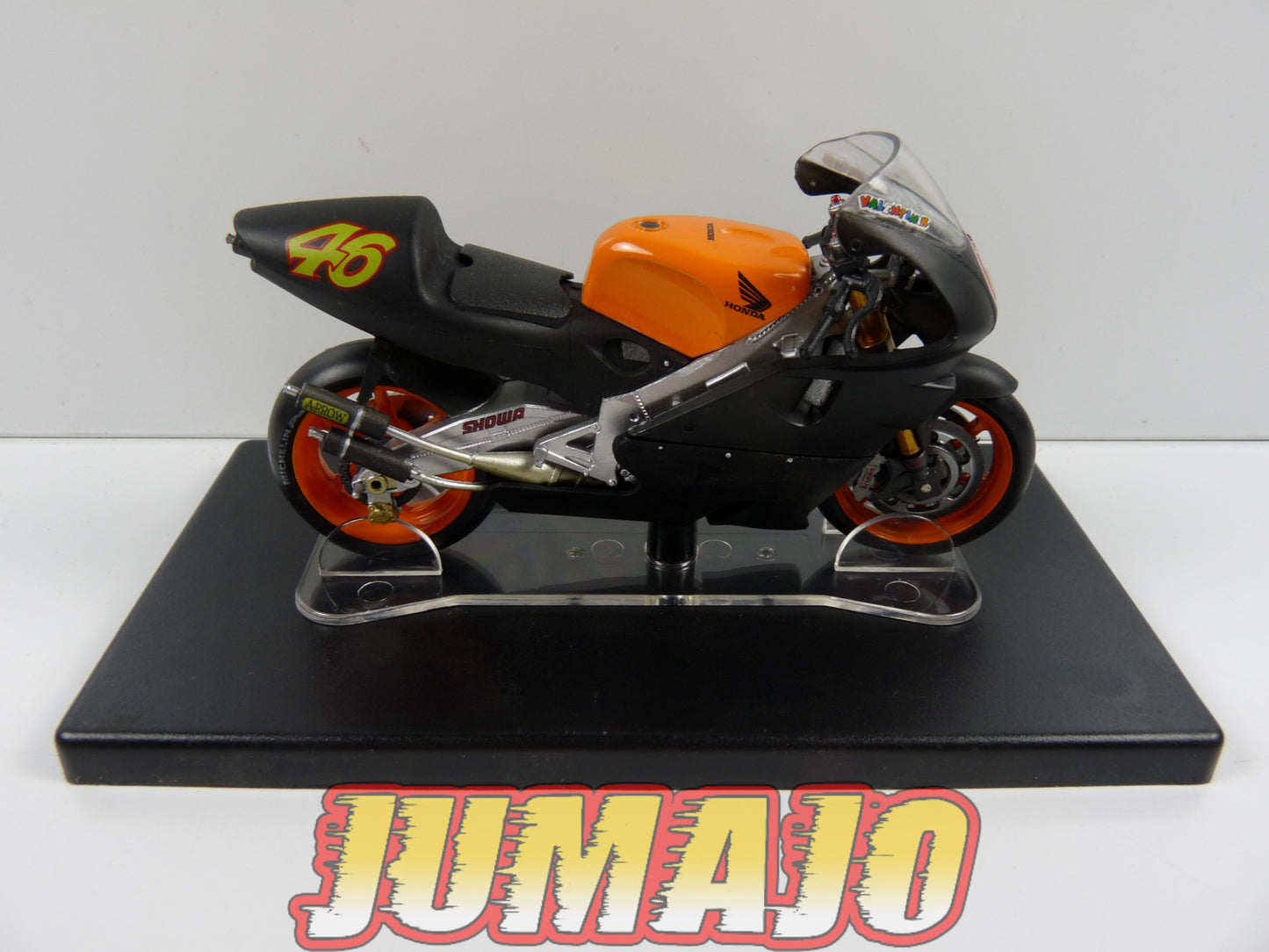 MR29 Moto Valentino Rossi LEO MODELS 1/18 : Honda NSR 500 #46 1st test Honda Jerez 1999