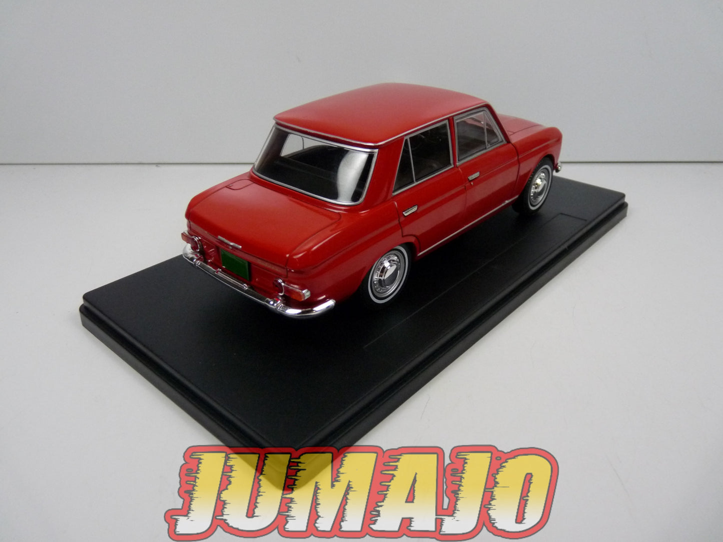 MVQ14 Voiture 1/24 SALVAT Mexique : Datsun Bluebird "Tizoc" 410 1964