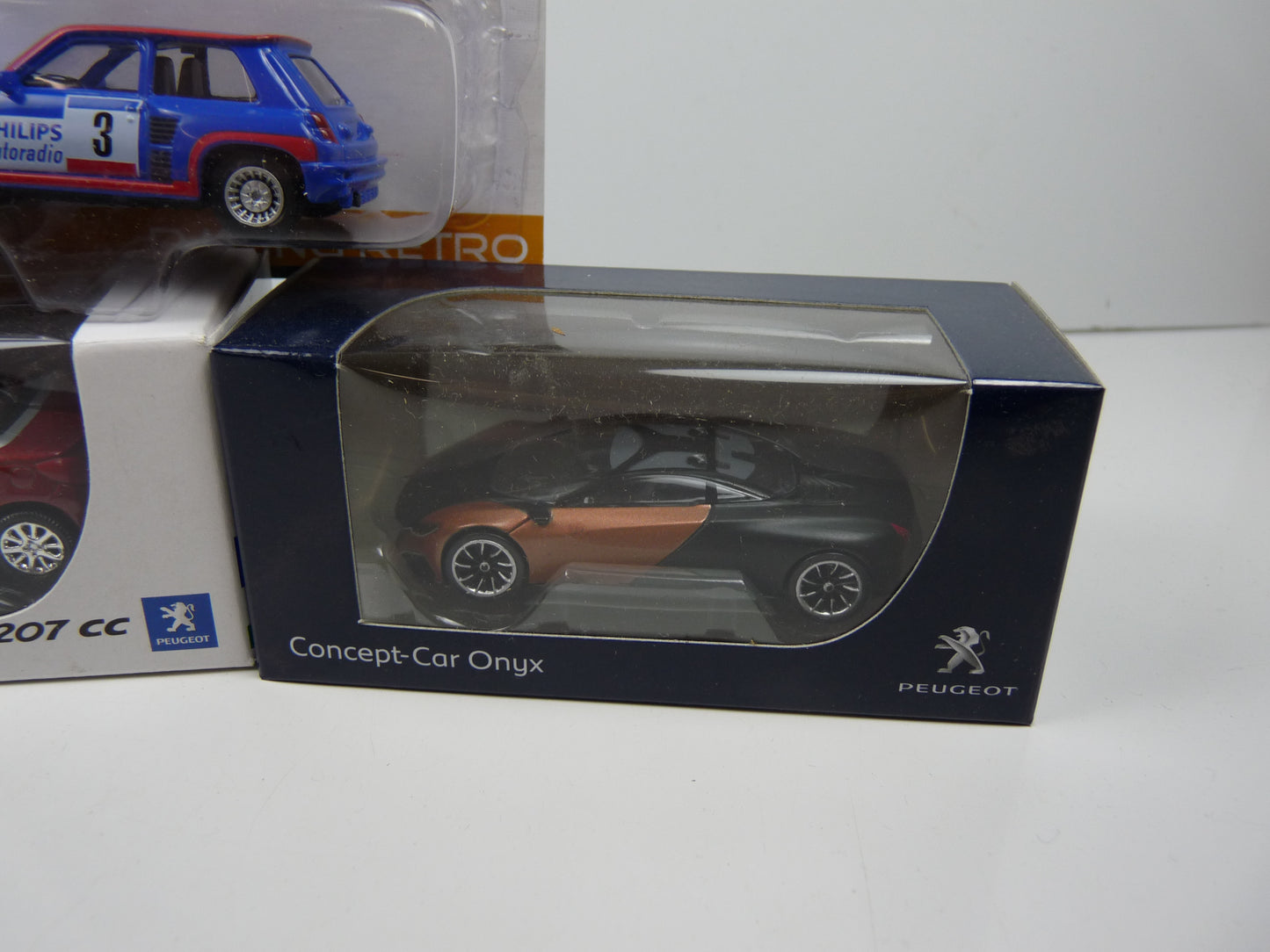 TRI50 : 5 X 3 inches 1/64 PEUGEOT 207cc 208 307 concept car RENAULT 5