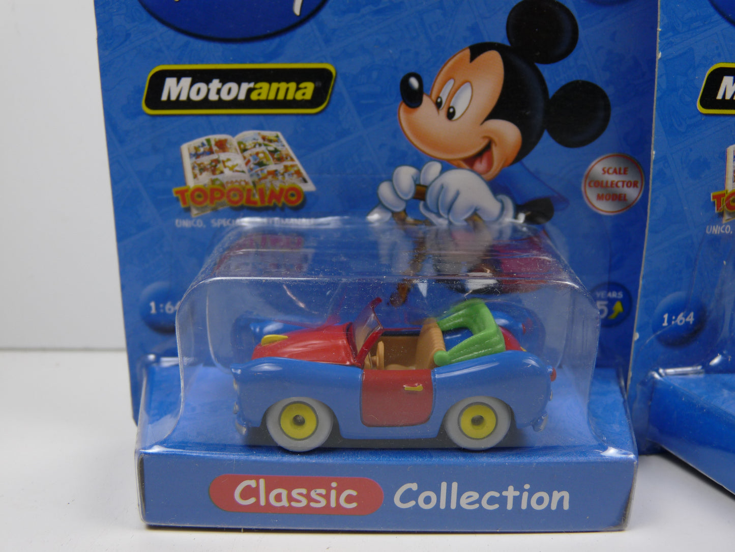 TRI72 : 2 x 3 inches Motorama Disney Classic Collection Mickey et Donald