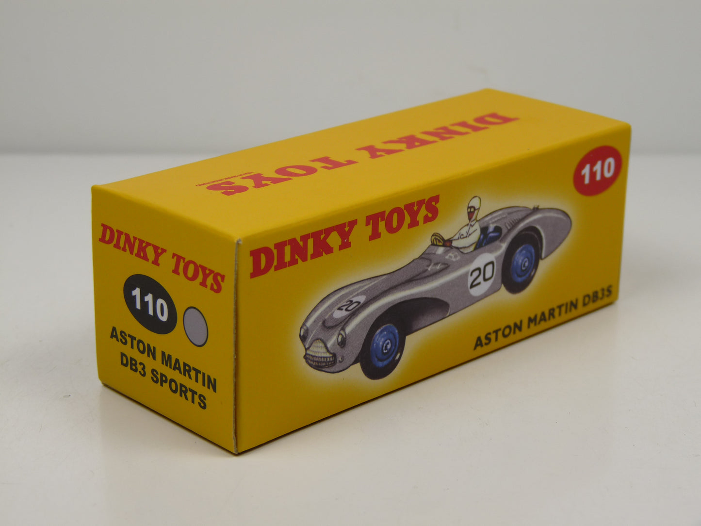DT219 Voiture 1/43 réédition 110 DINKY TOYS DeAgostini : ASTON MARTIN DB3S 110