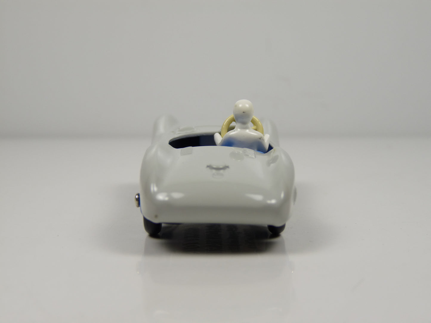 DT219 Voiture 1/43 réédition 110 DINKY TOYS DeAgostini : ASTON MARTIN DB3S 110