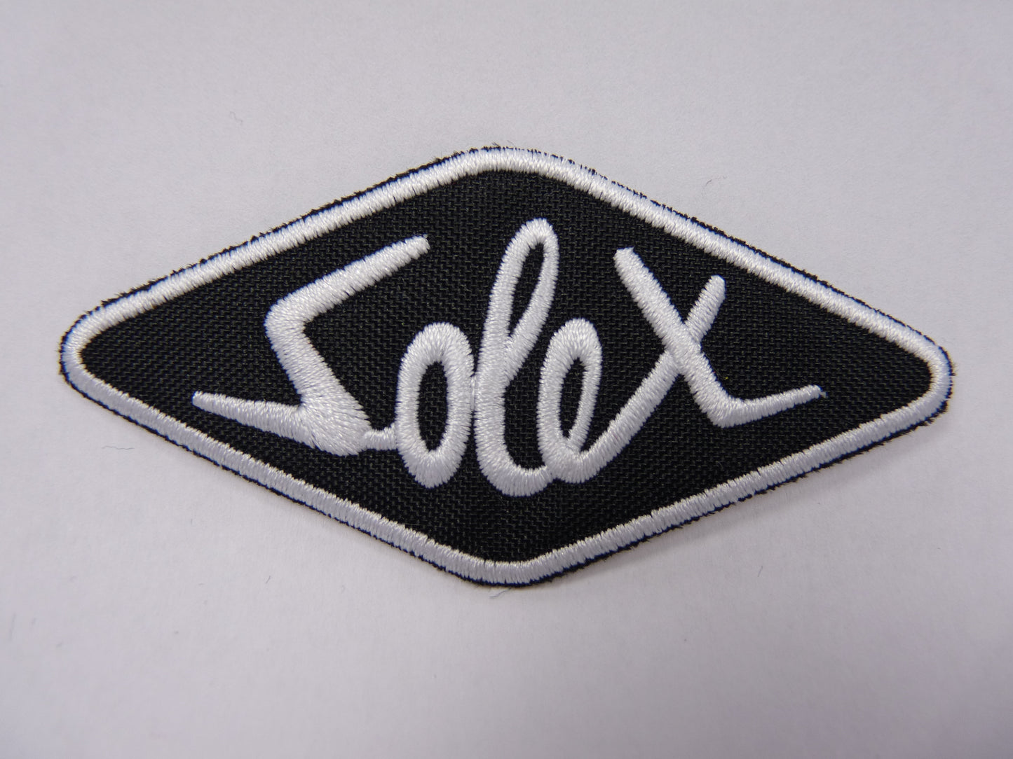 PTC129 Patch brodé thermocollé : logo Solex largeur environ 8.1 cm hauteur environ 4 cm