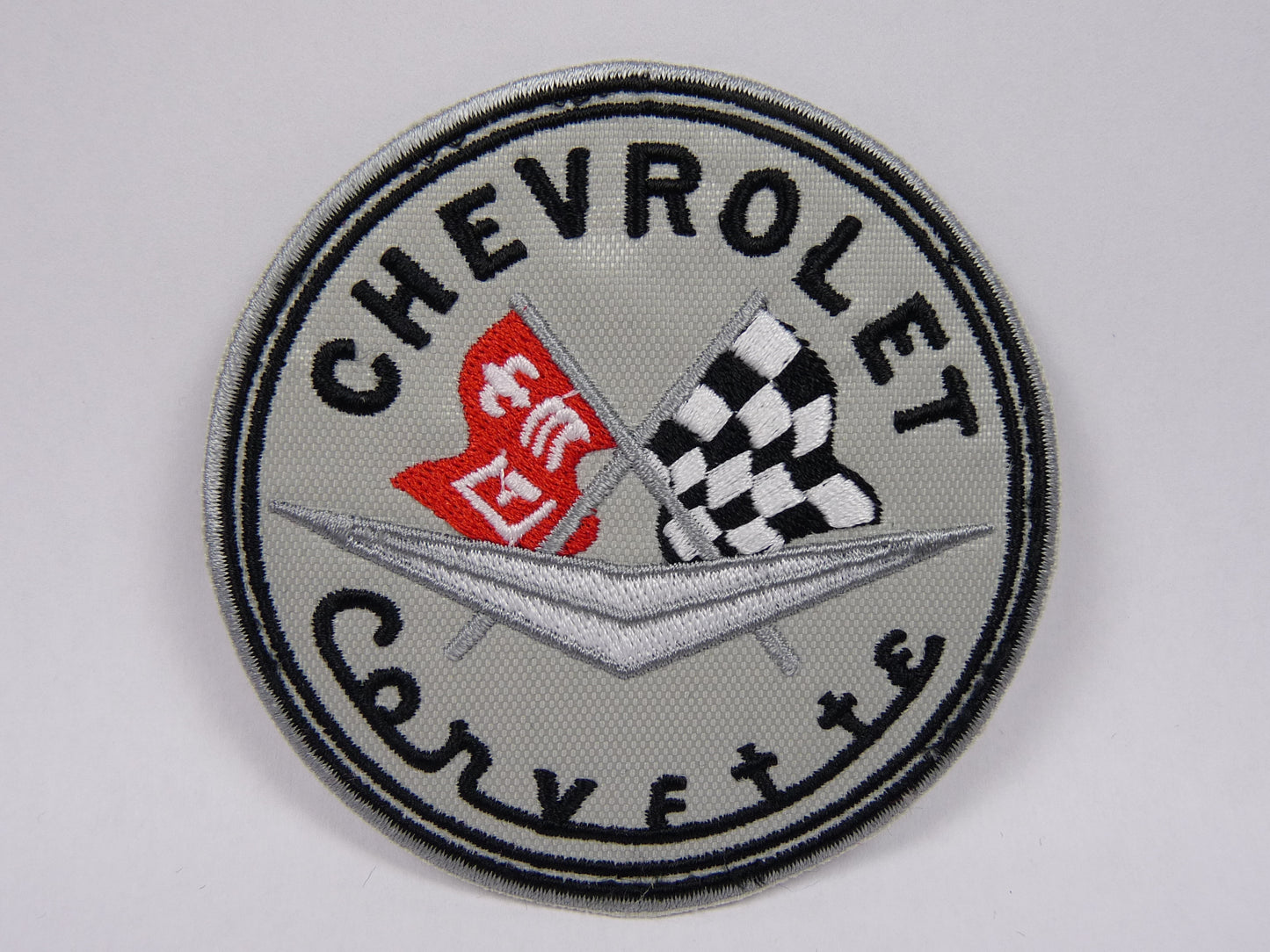 PTC41 Patch brodé thermocollé : logo Chevrolet Corvette Diamètre environ 8 cm