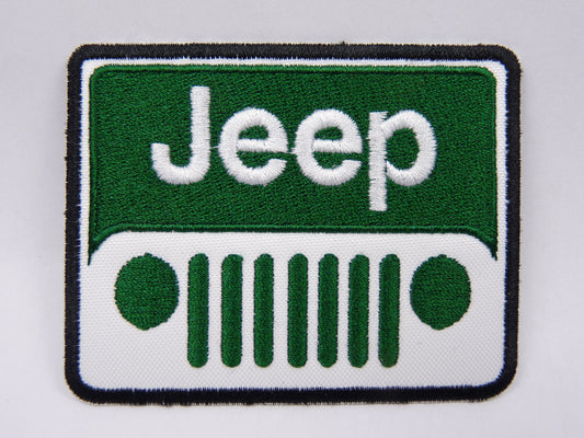 PTC81 Patch brodé thermocollé : logo Jeep calandre largeur environ 8.2 cm hauteur environ 6.5 cm