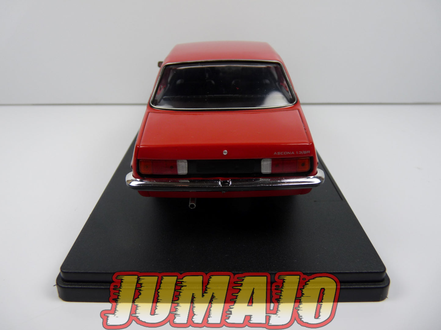 PTVQ21 Voiture 1/24 SALVAT Models : OPEL Ascona B 1604 1979