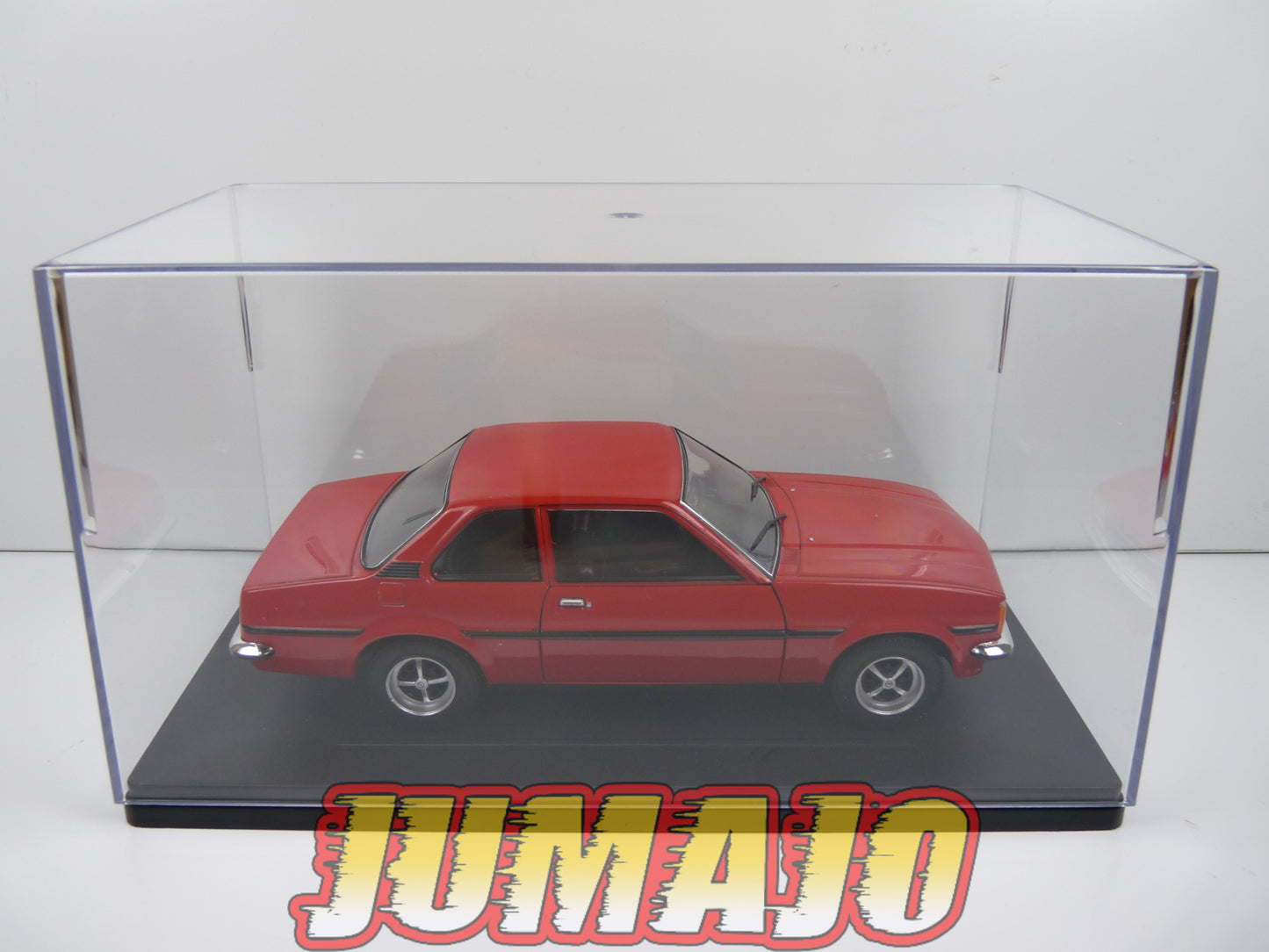 PTVQ21 Voiture 1/24 SALVAT Models : OPEL Ascona B 1604 1979